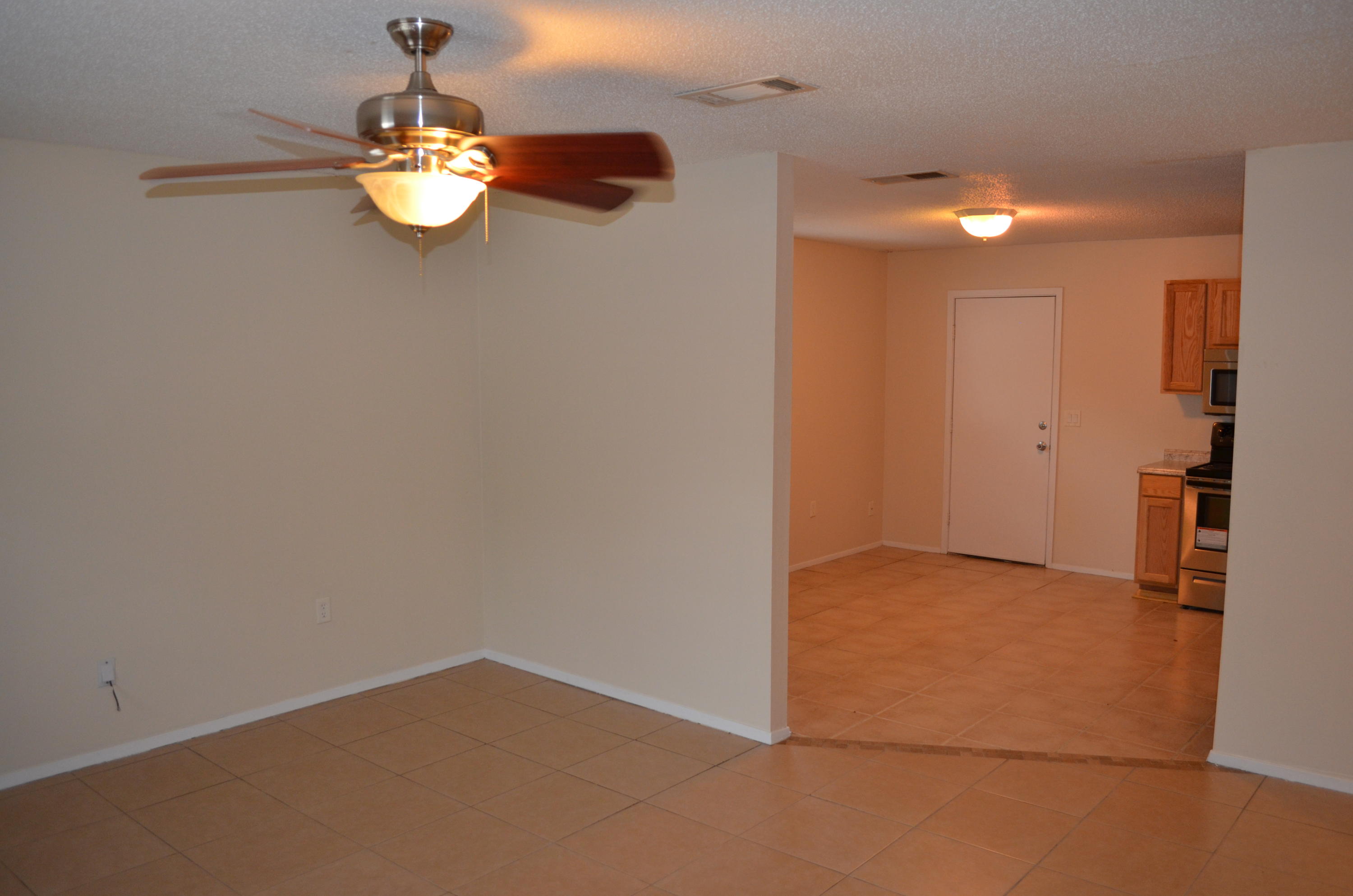 UNRECORDED SUBDIVISION - Residential Lease