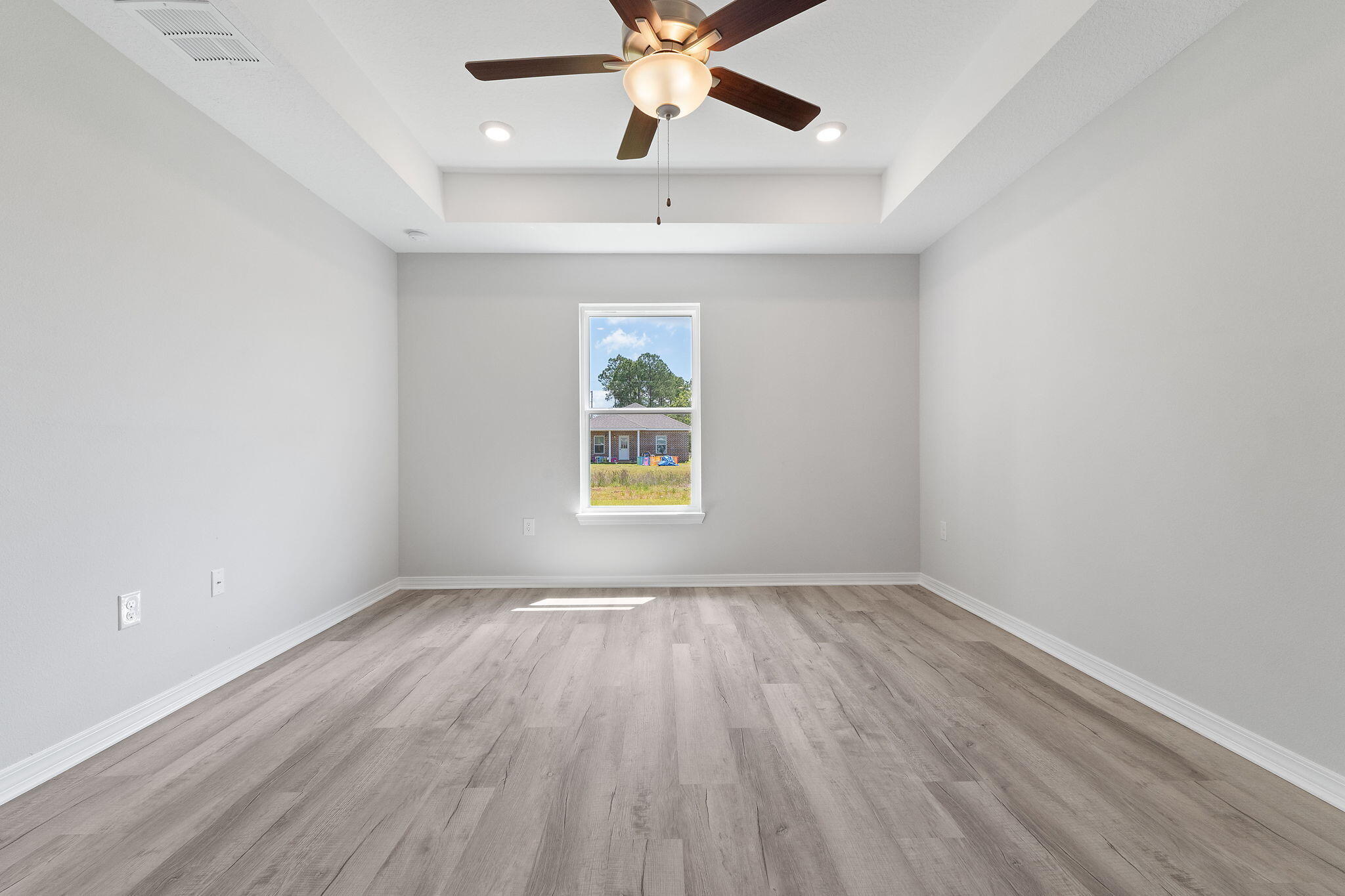 AVALON BEACH - Residential