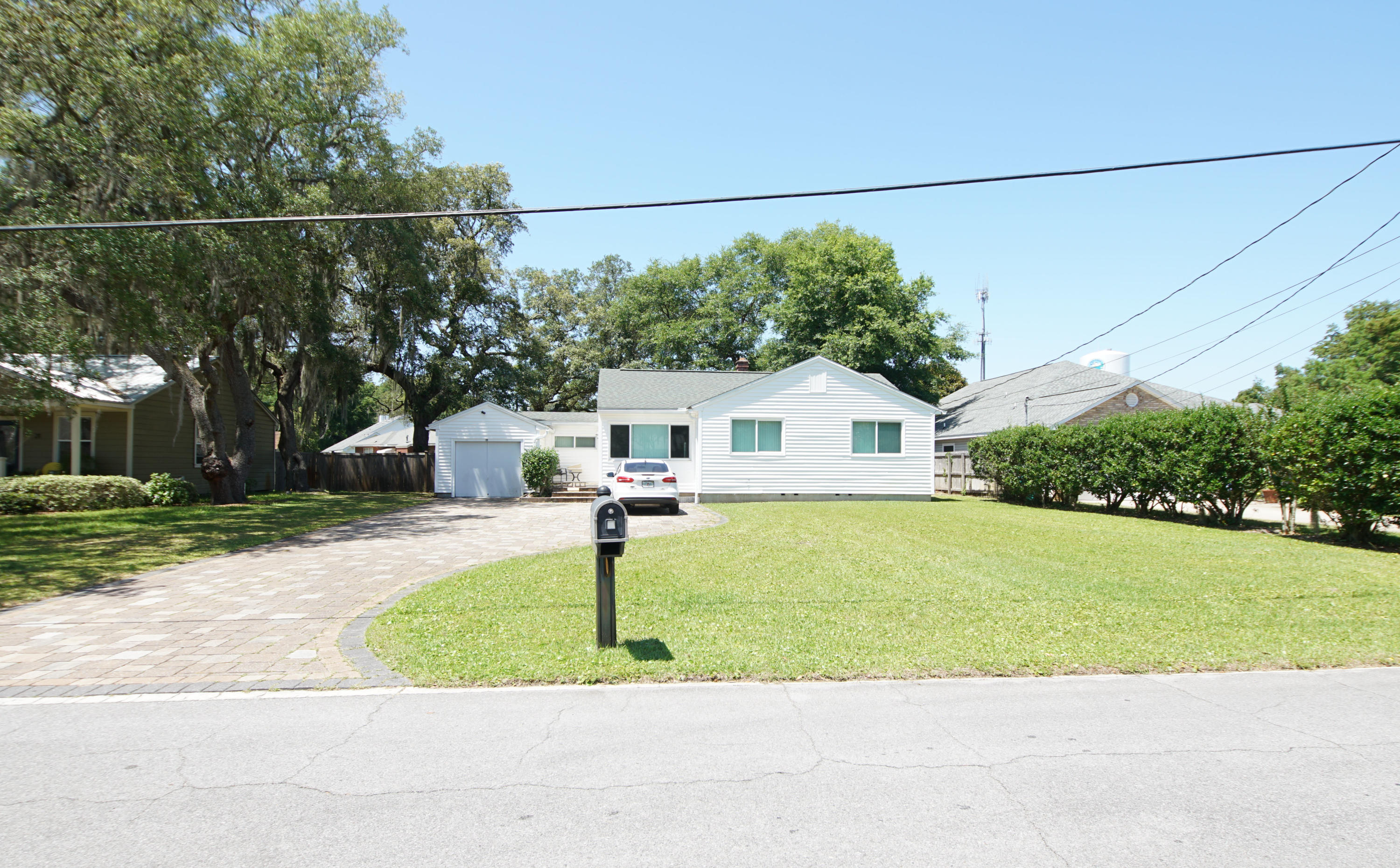 SHALIMAR - Residential