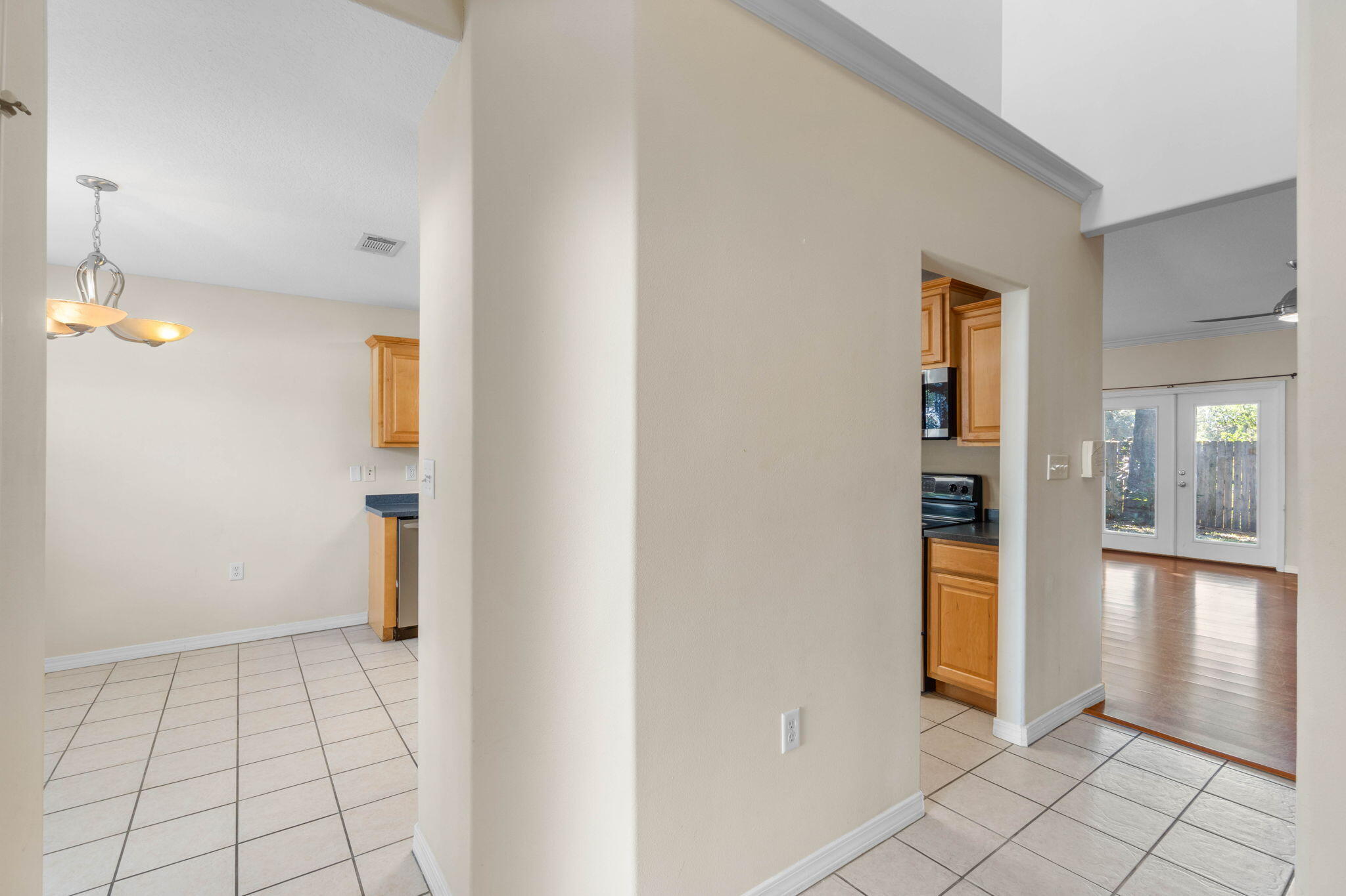 SUMMER PLACE - Residential Lease