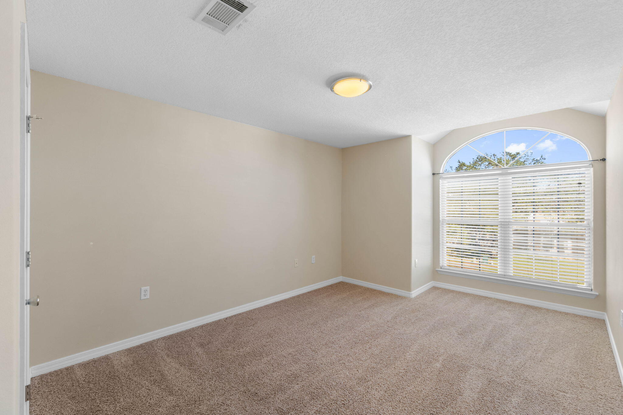 SUMMER PLACE - Residential Lease