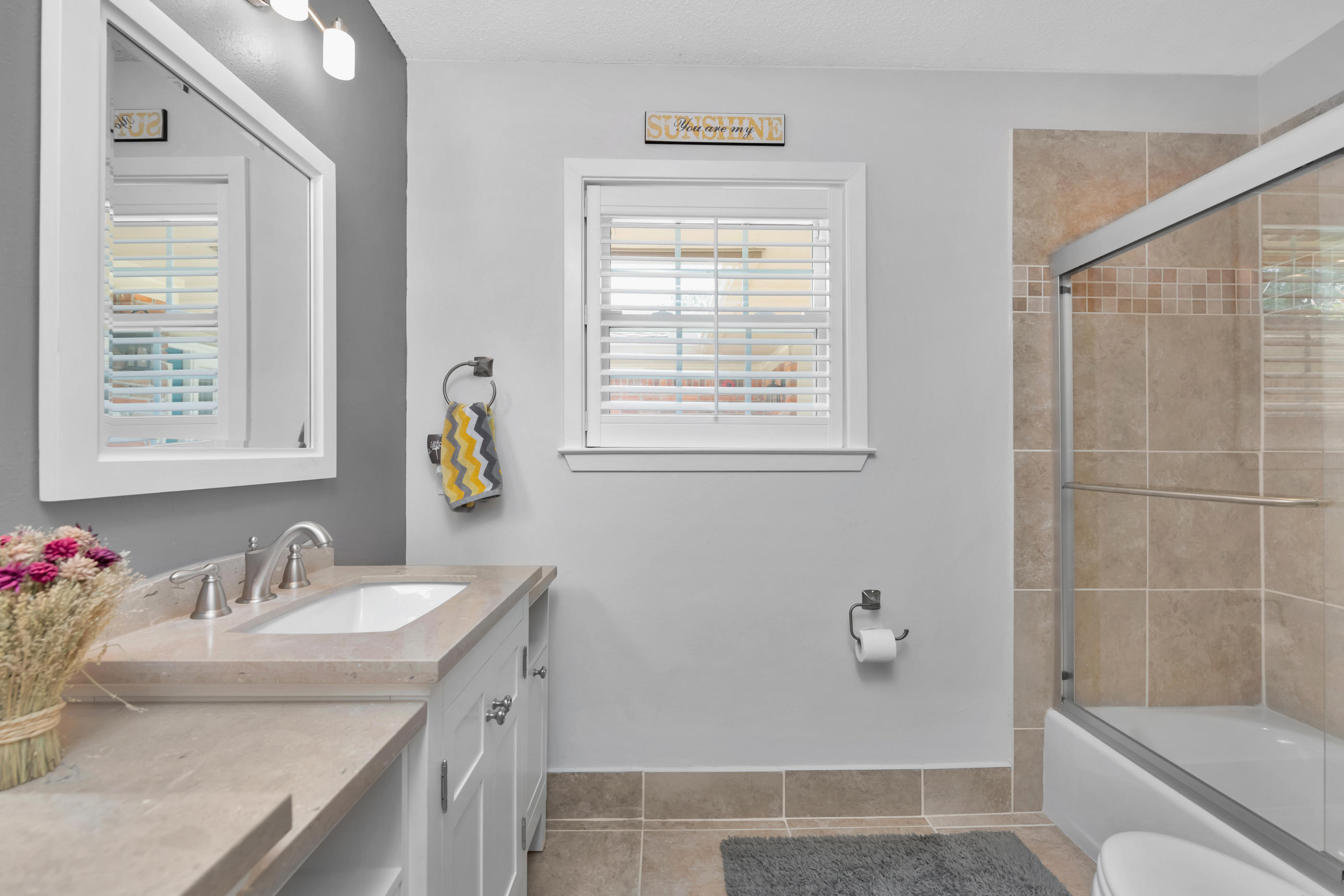 LAKE LORRAINE ESTATES 1 - Residential