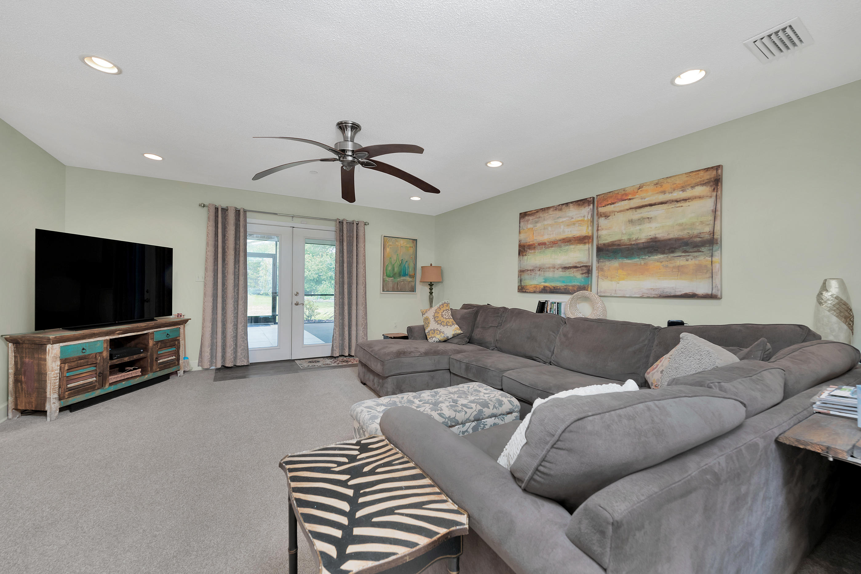 LAKE LORRAINE ESTATES 1 - Residential