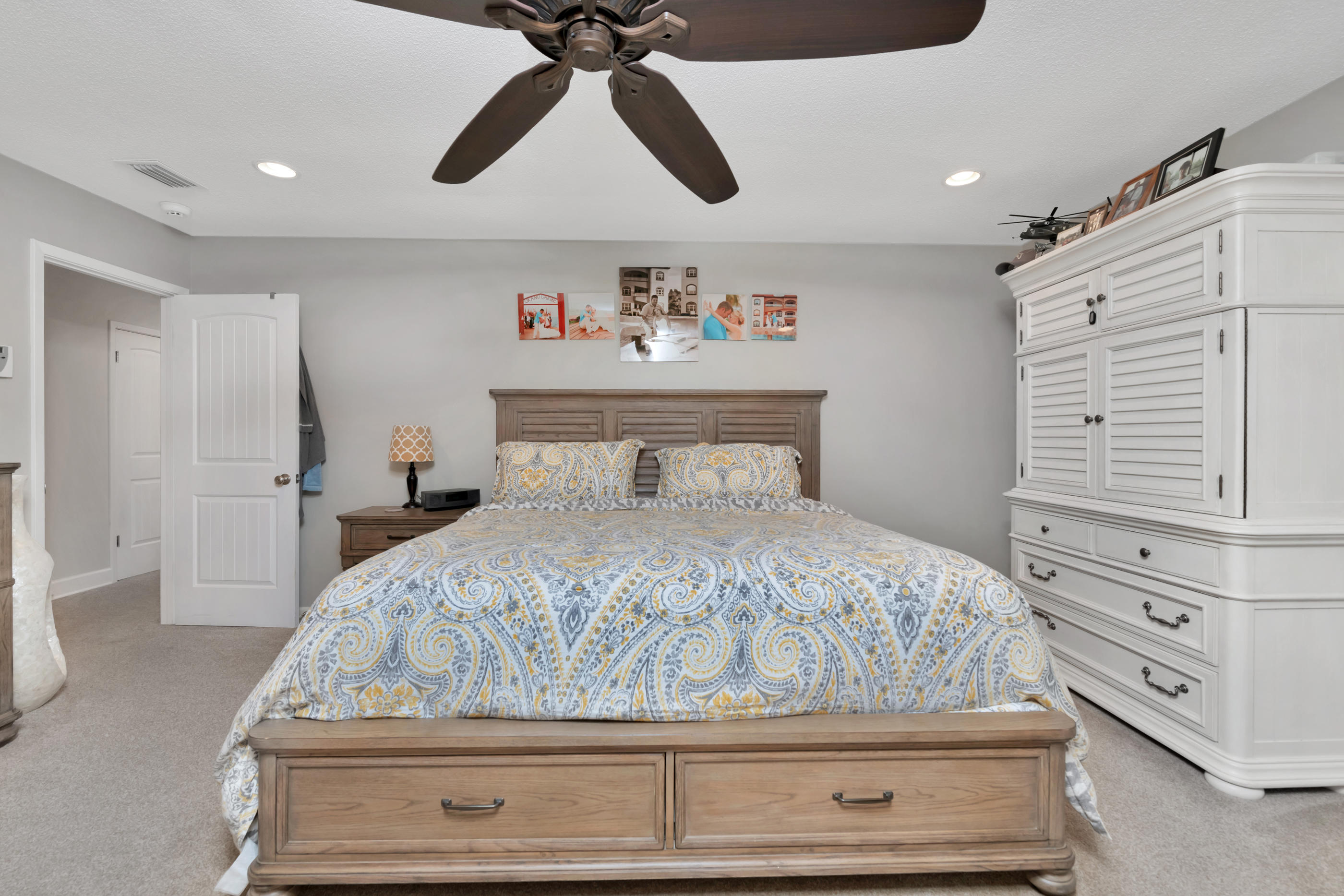 LAKE LORRAINE ESTATES 1 - Residential