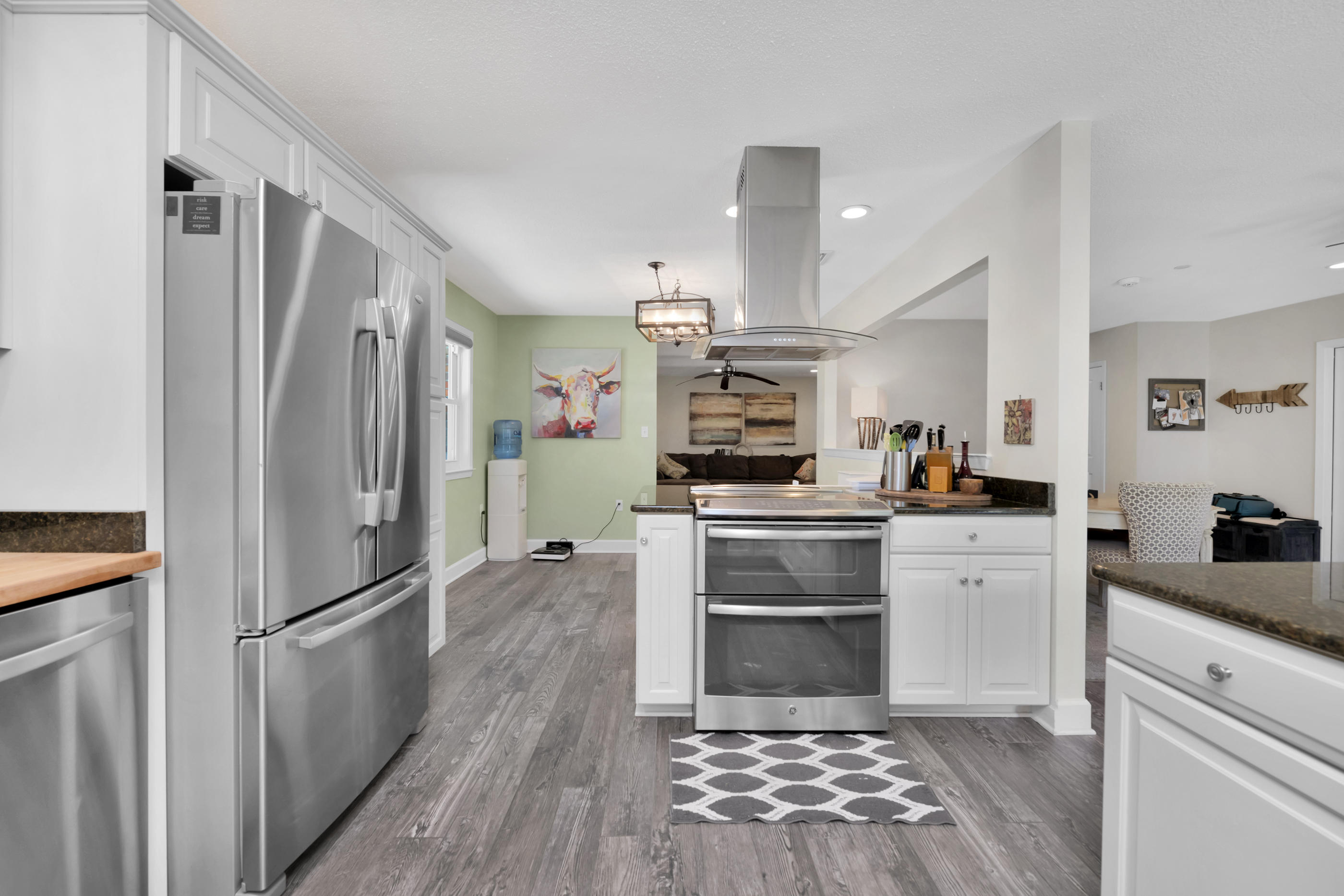 LAKE LORRAINE ESTATES 1 - Residential