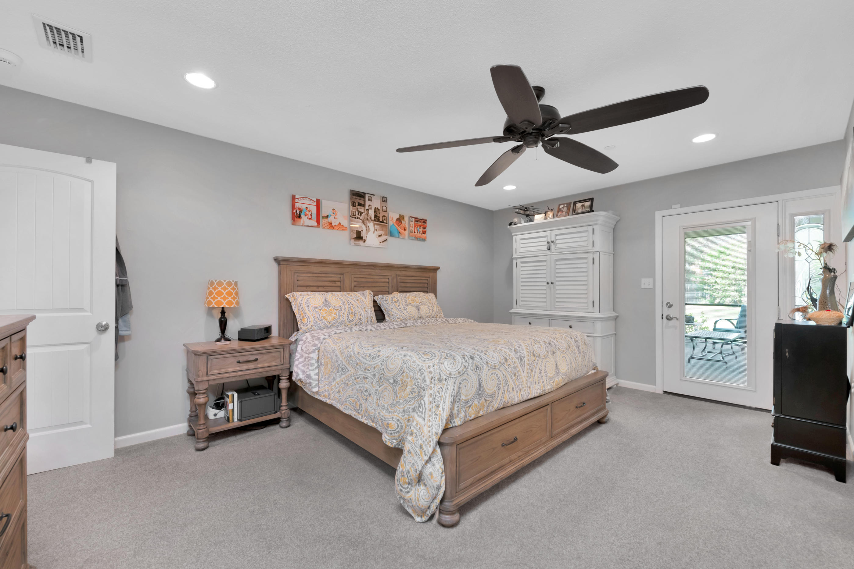 LAKE LORRAINE ESTATES 1 - Residential