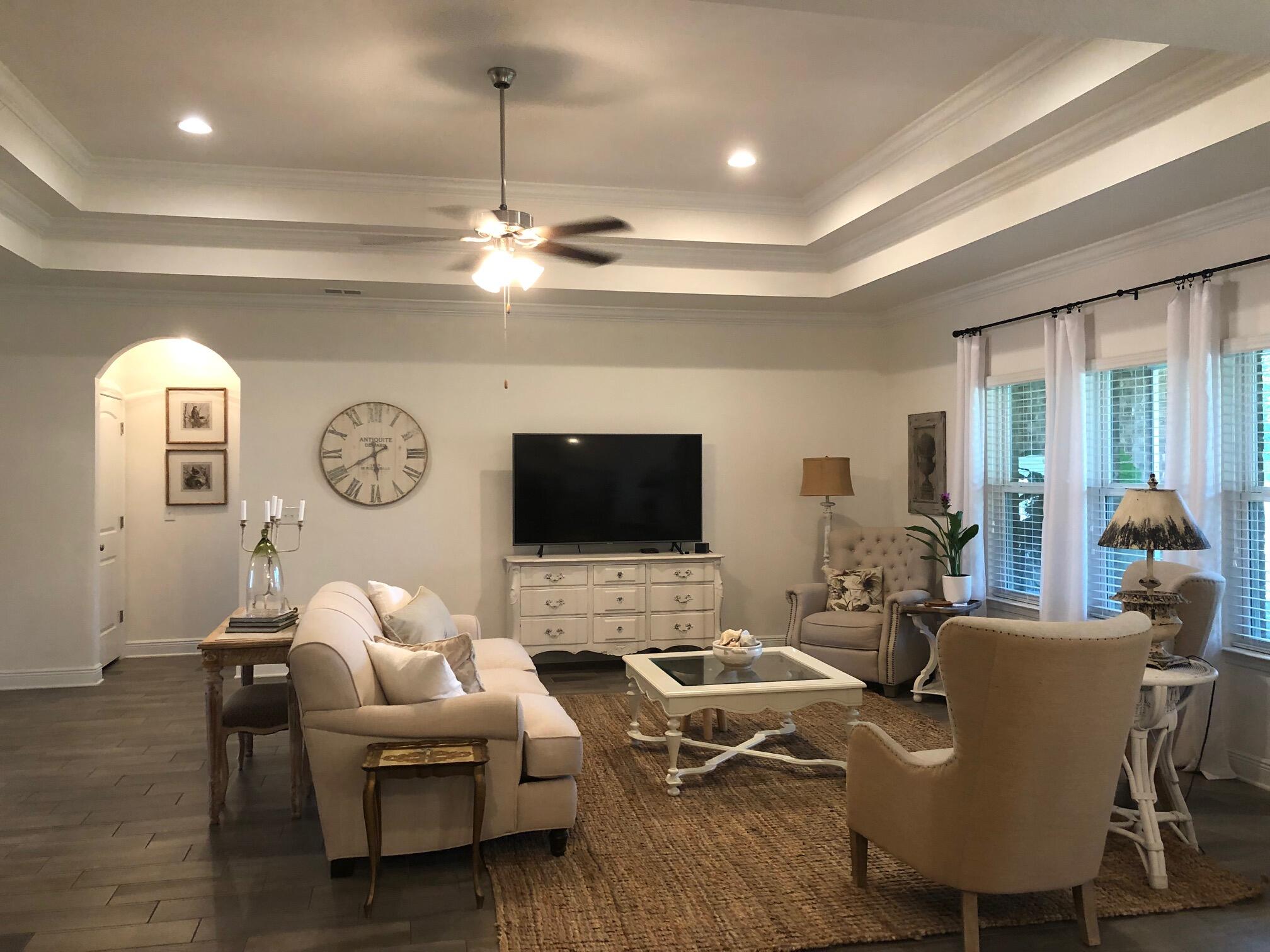 HAMMOCK BAY - Residential