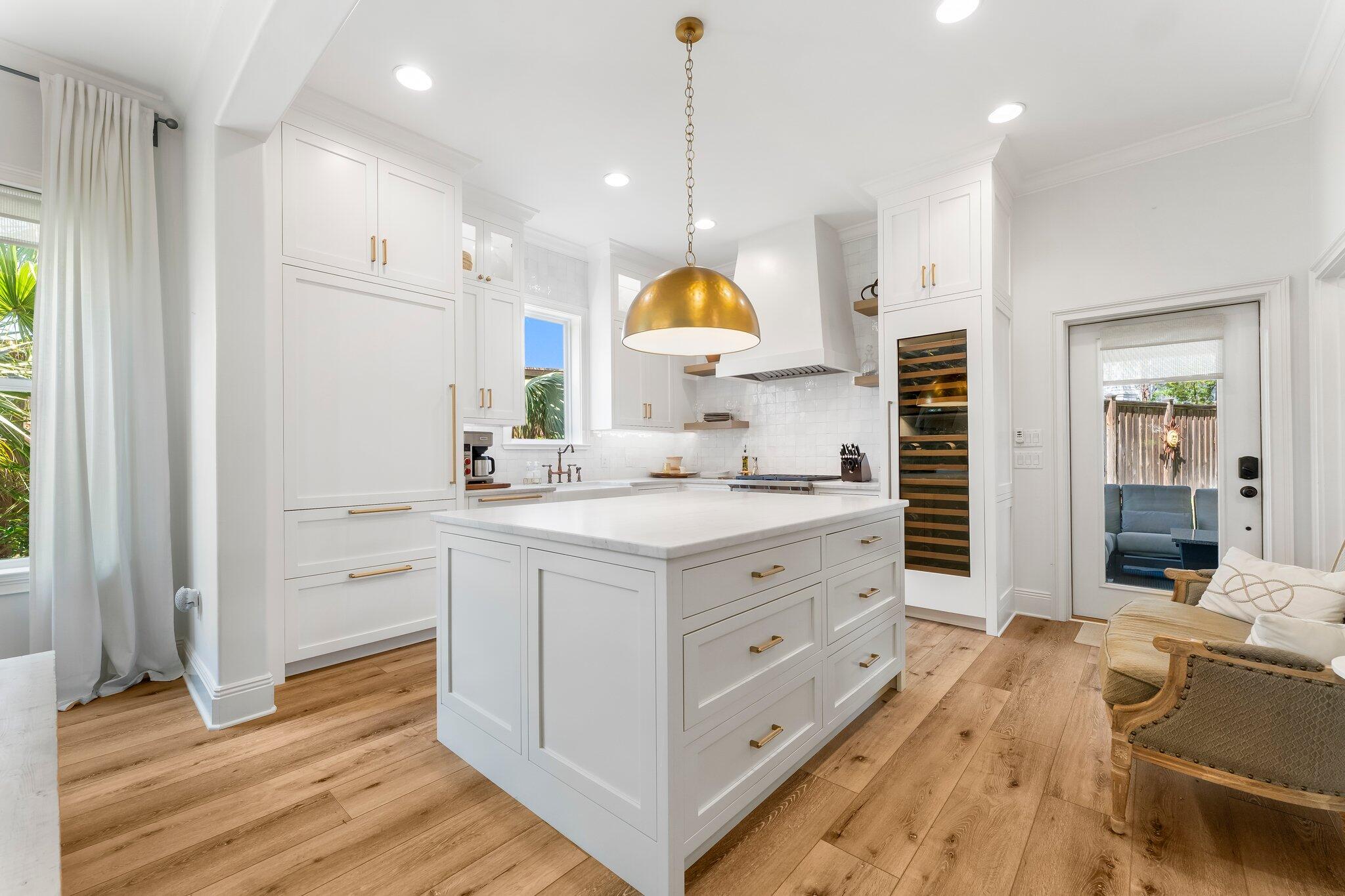 SEABREEZE 3RD ADDN - Residential