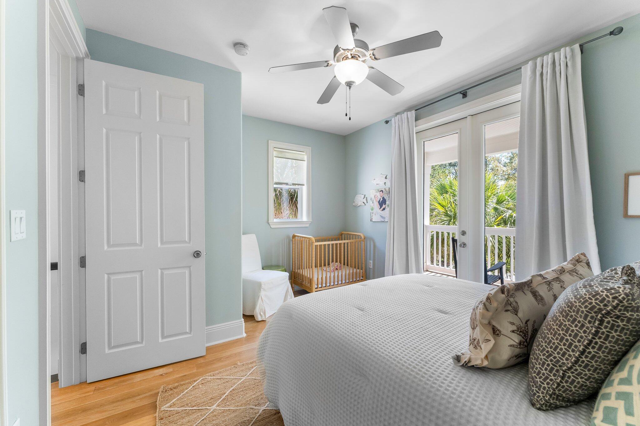 SEABREEZE 3RD ADDN - Residential