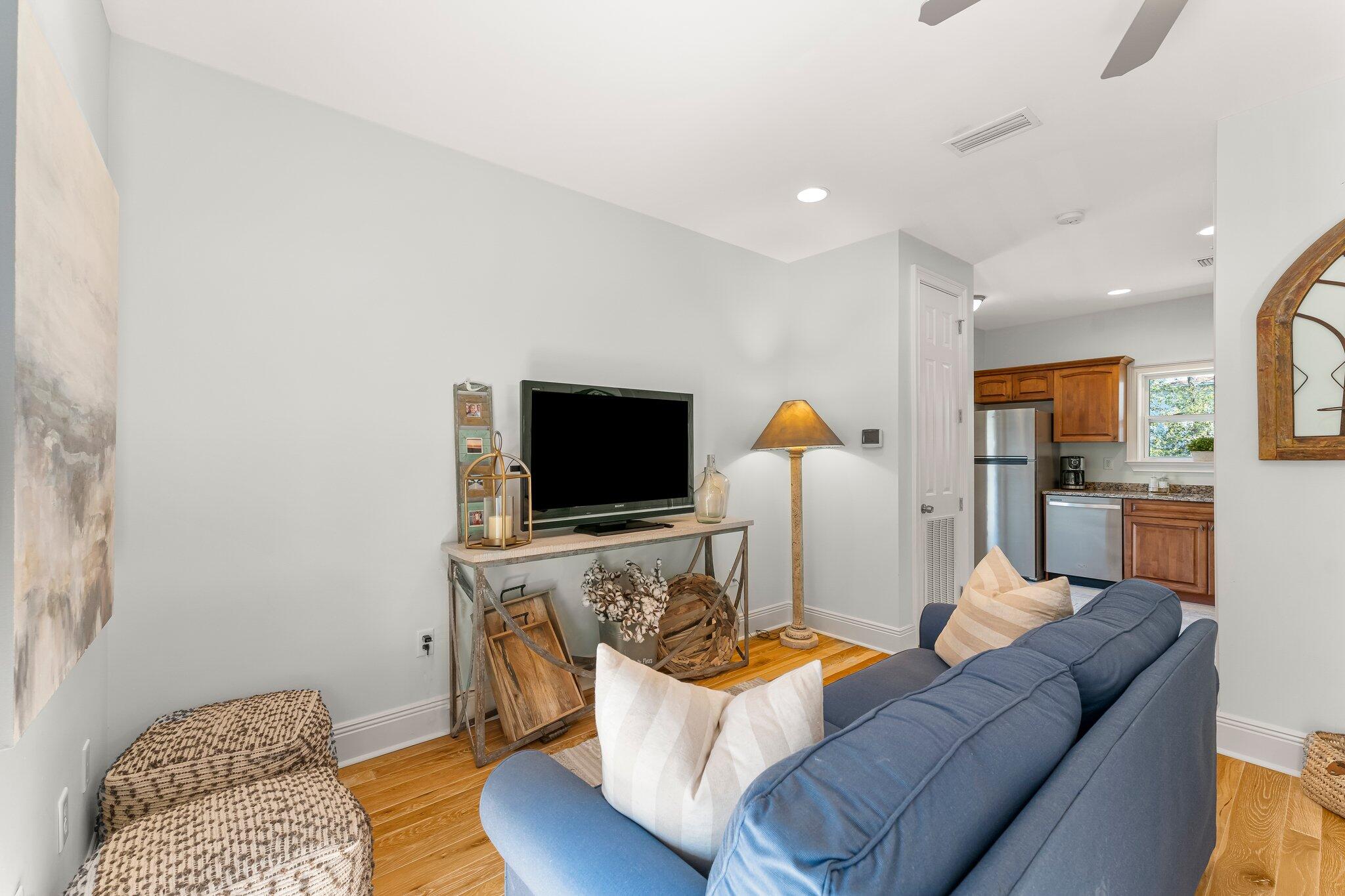 SEABREEZE 3RD ADDN - Residential