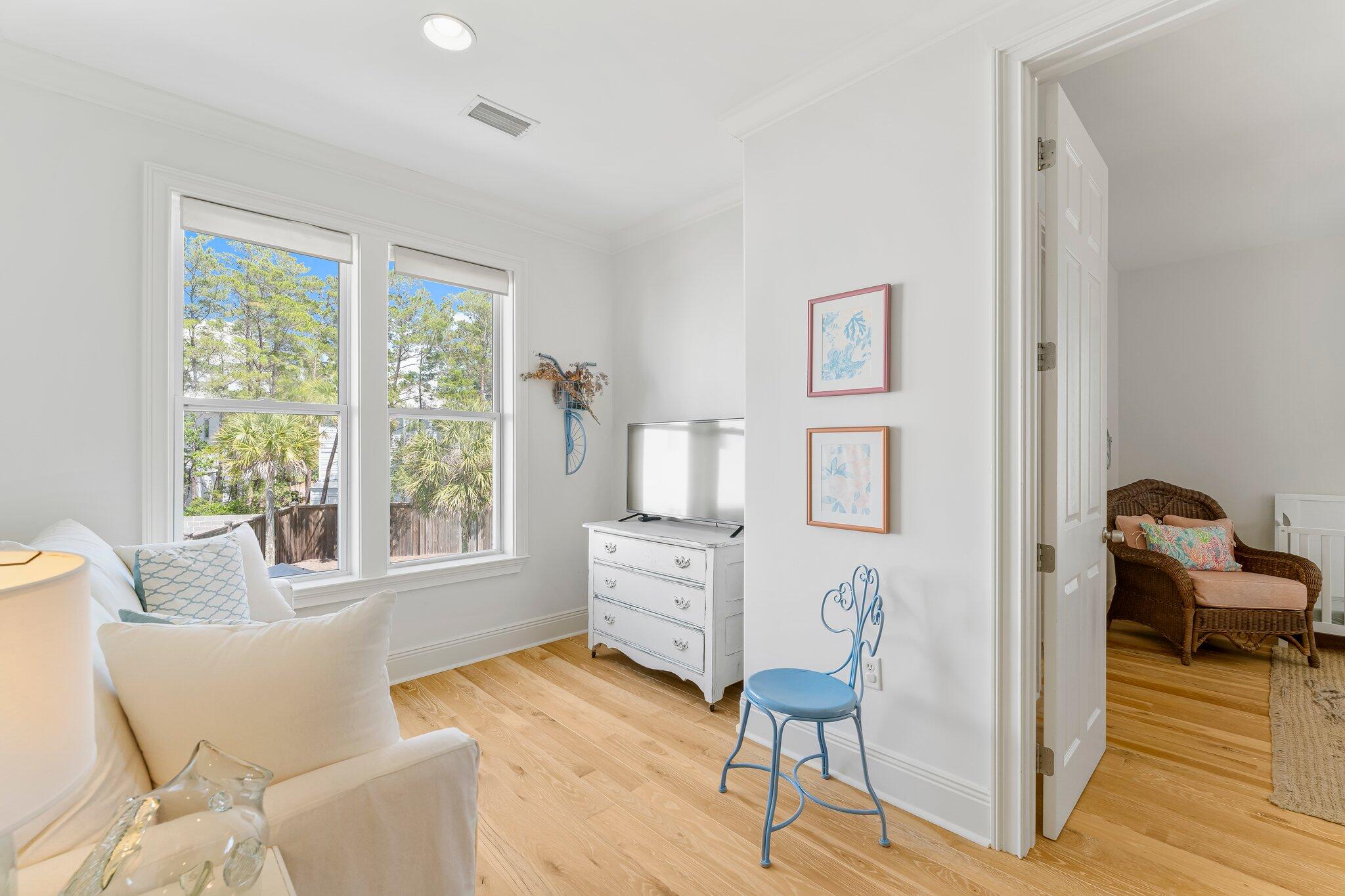 SEABREEZE 3RD ADDN - Residential