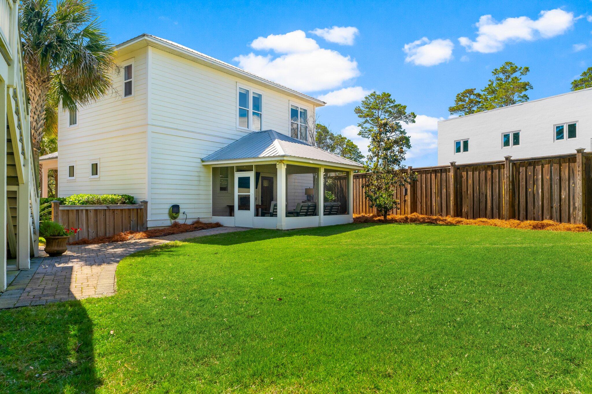 SEABREEZE 3RD ADDN - Residential