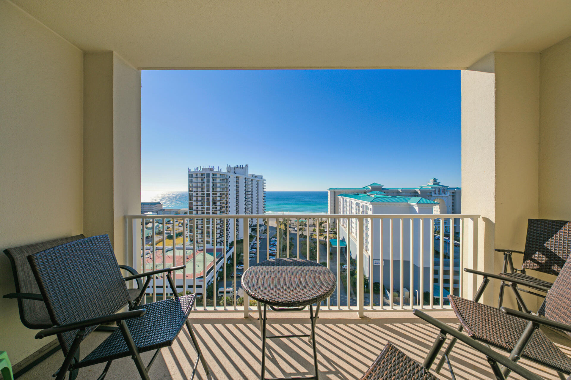 ARIEL DUNES I - Residential