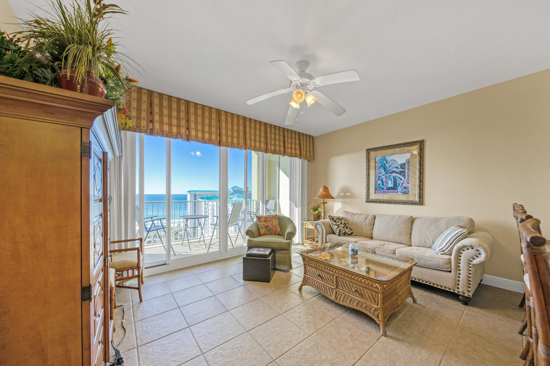 ARIEL DUNES I - Residential