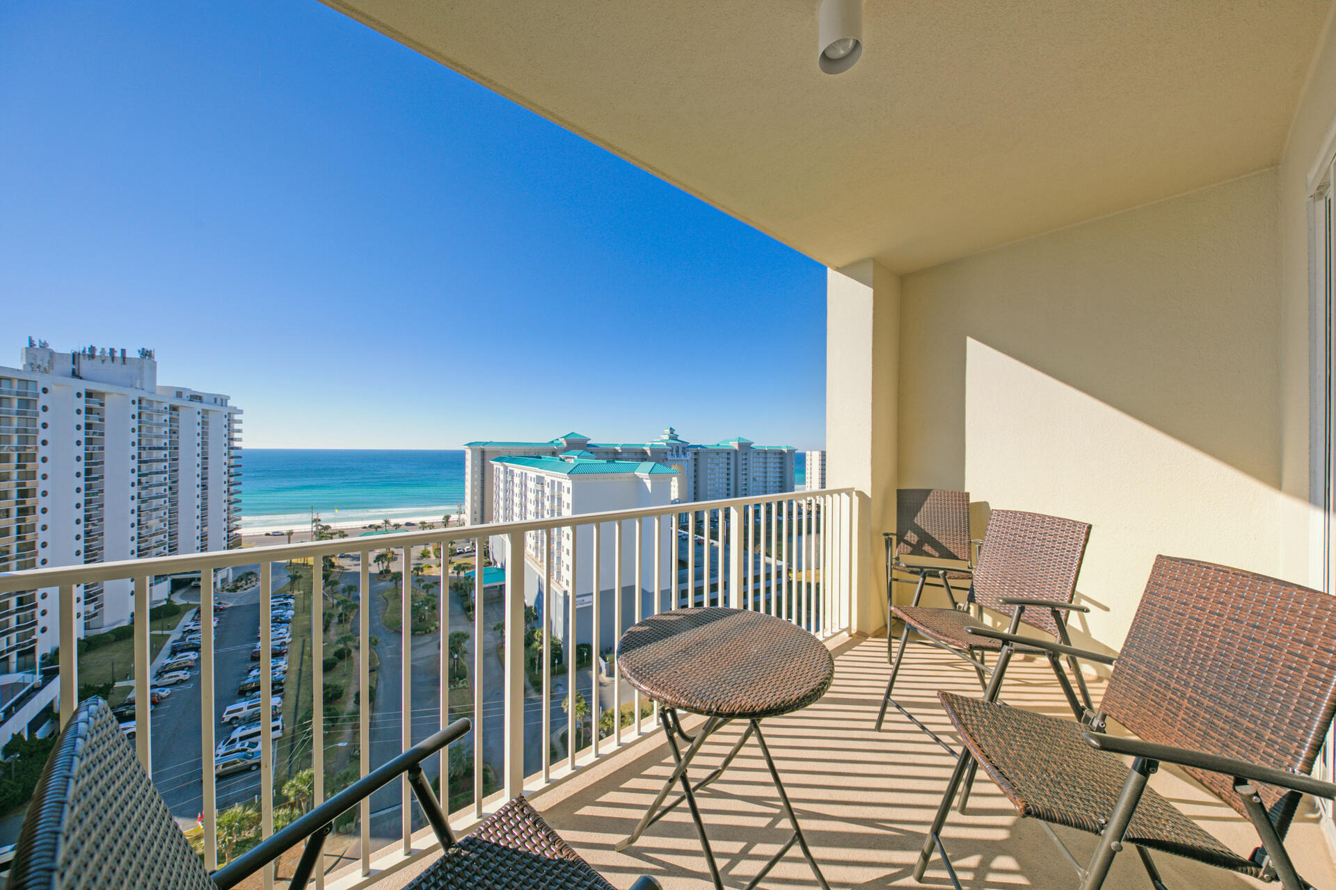 ARIEL DUNES I - Residential