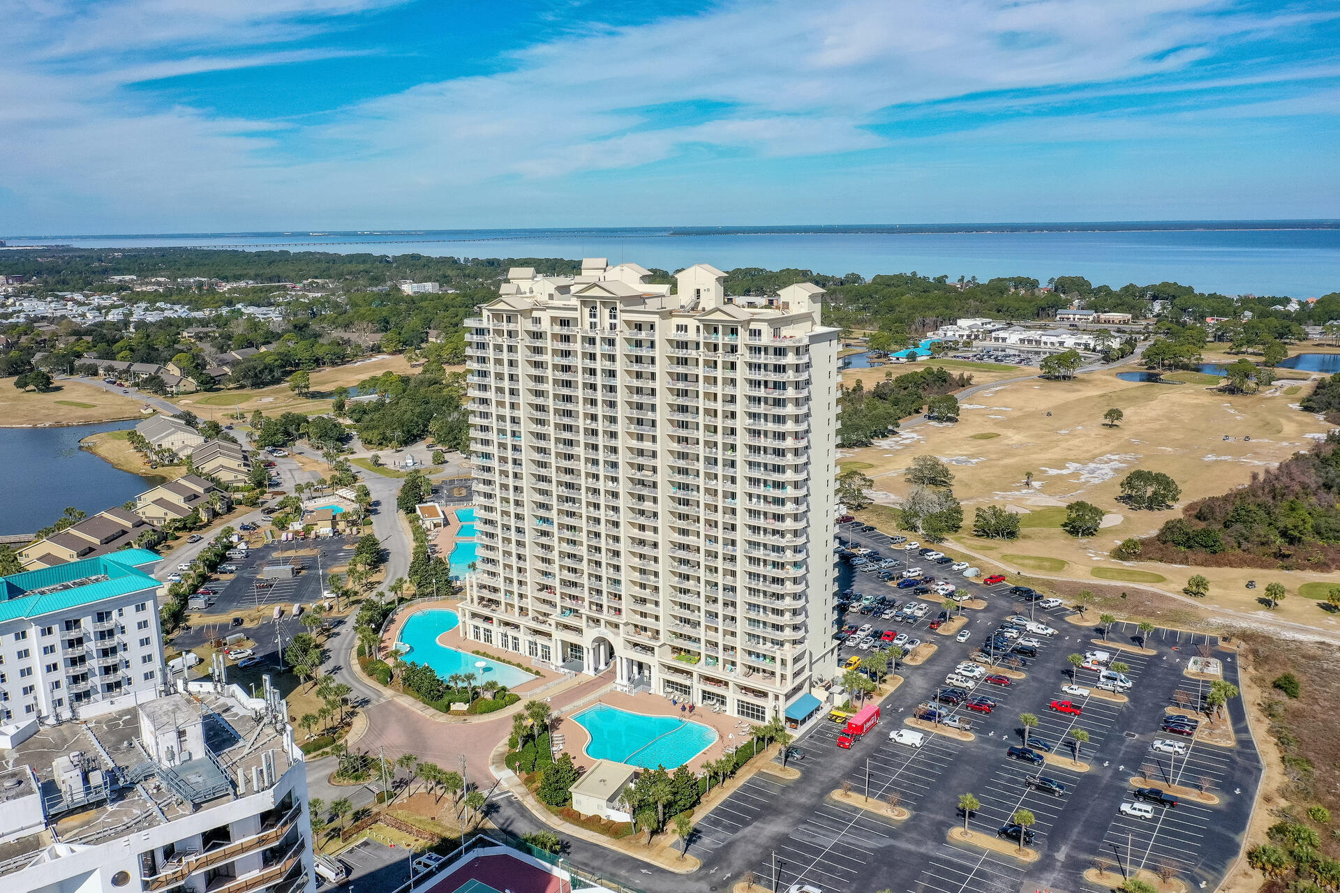 ARIEL DUNES I - Residential