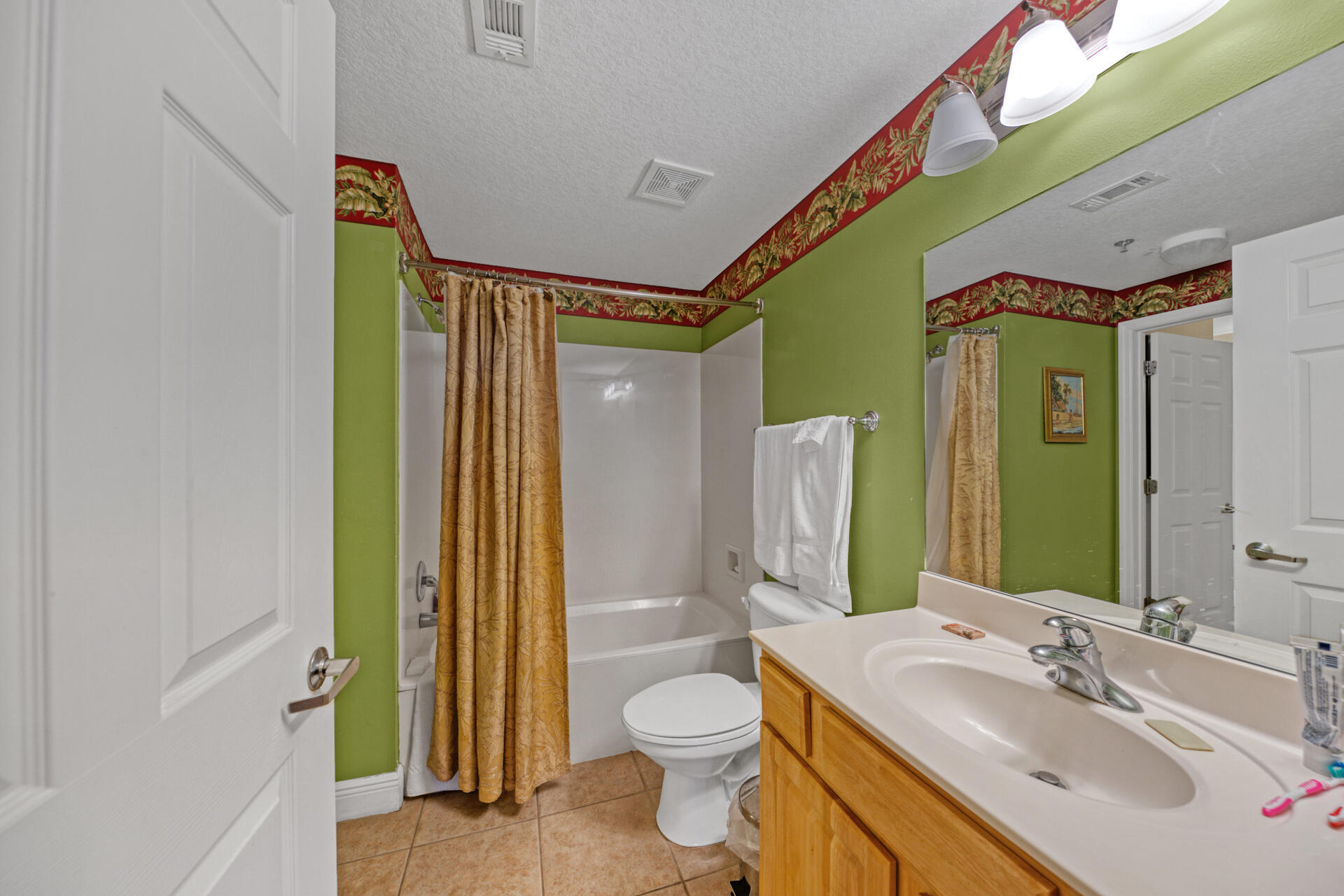 ARIEL DUNES I - Residential