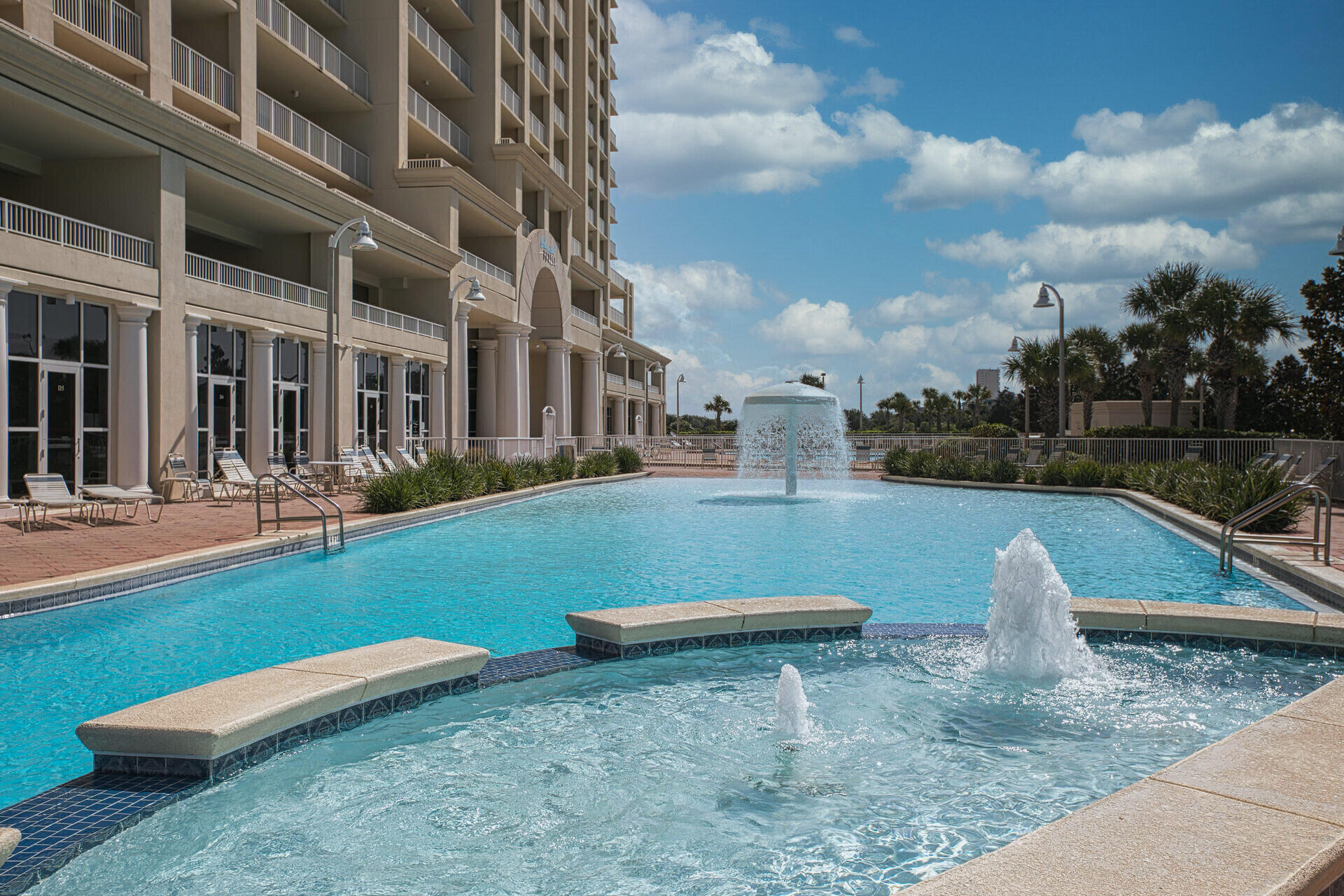 ARIEL DUNES I - Residential