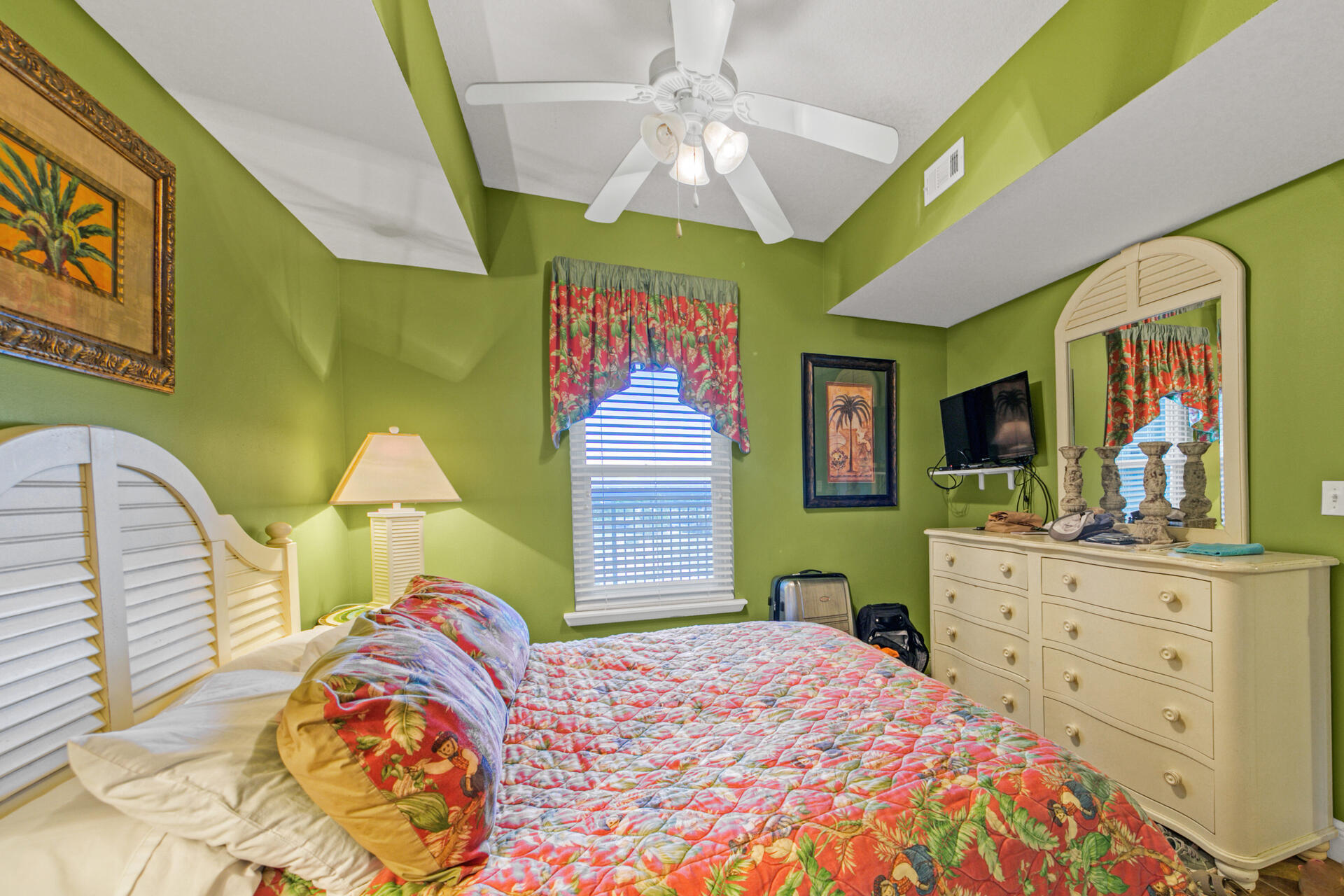 ARIEL DUNES I - Residential