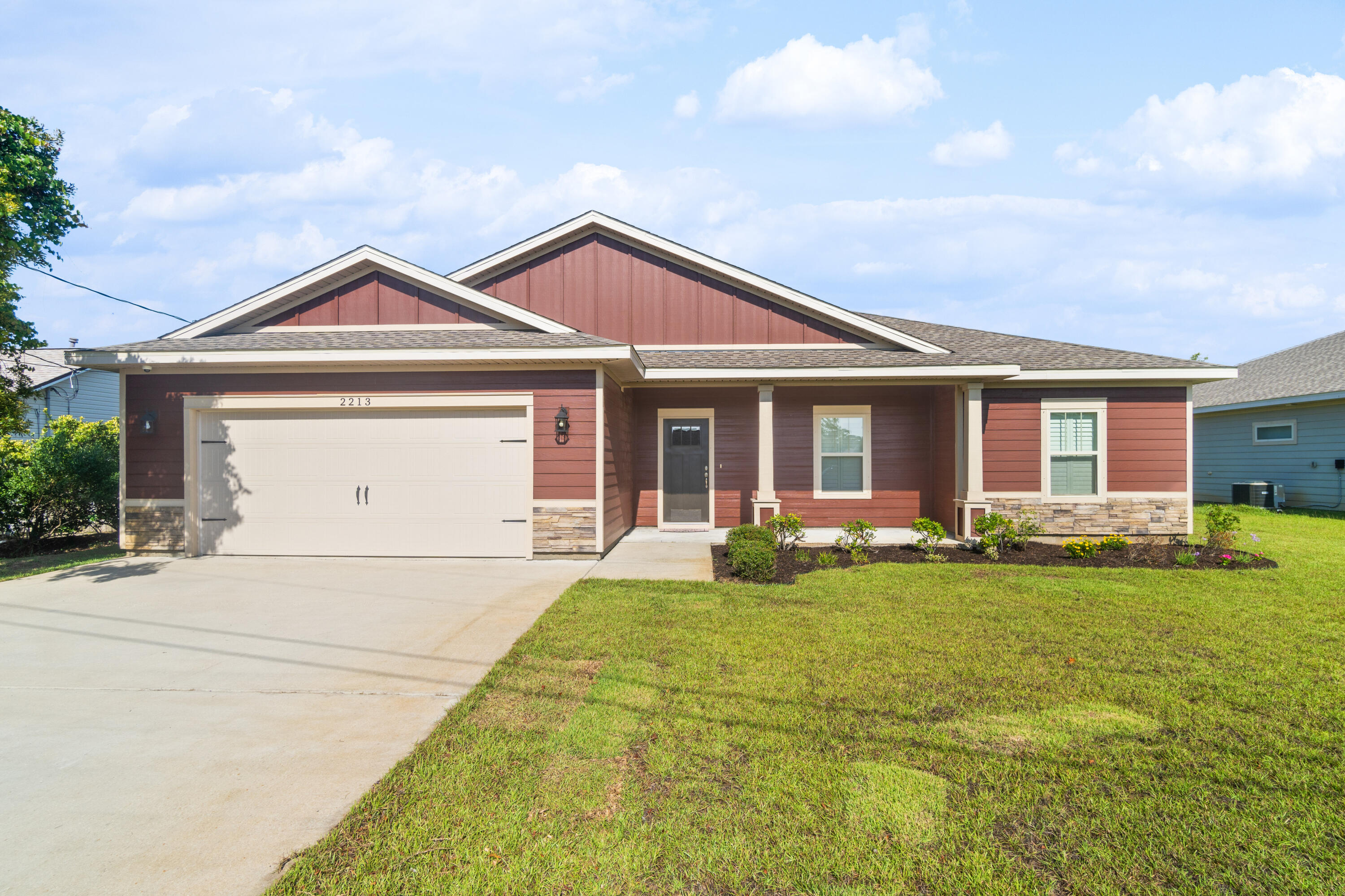 SANDALWOOD - Residential