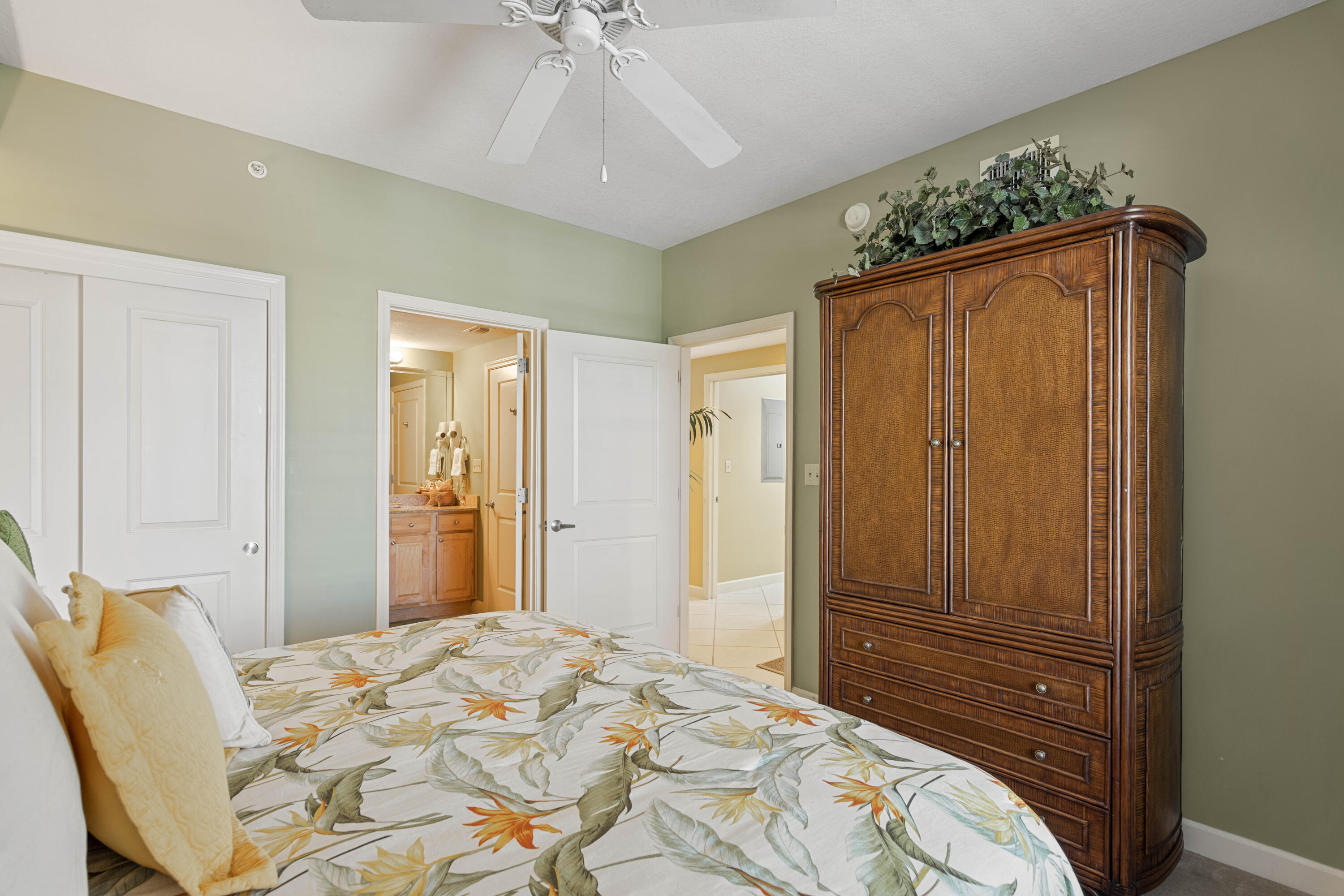 Marisol Condo - Residential