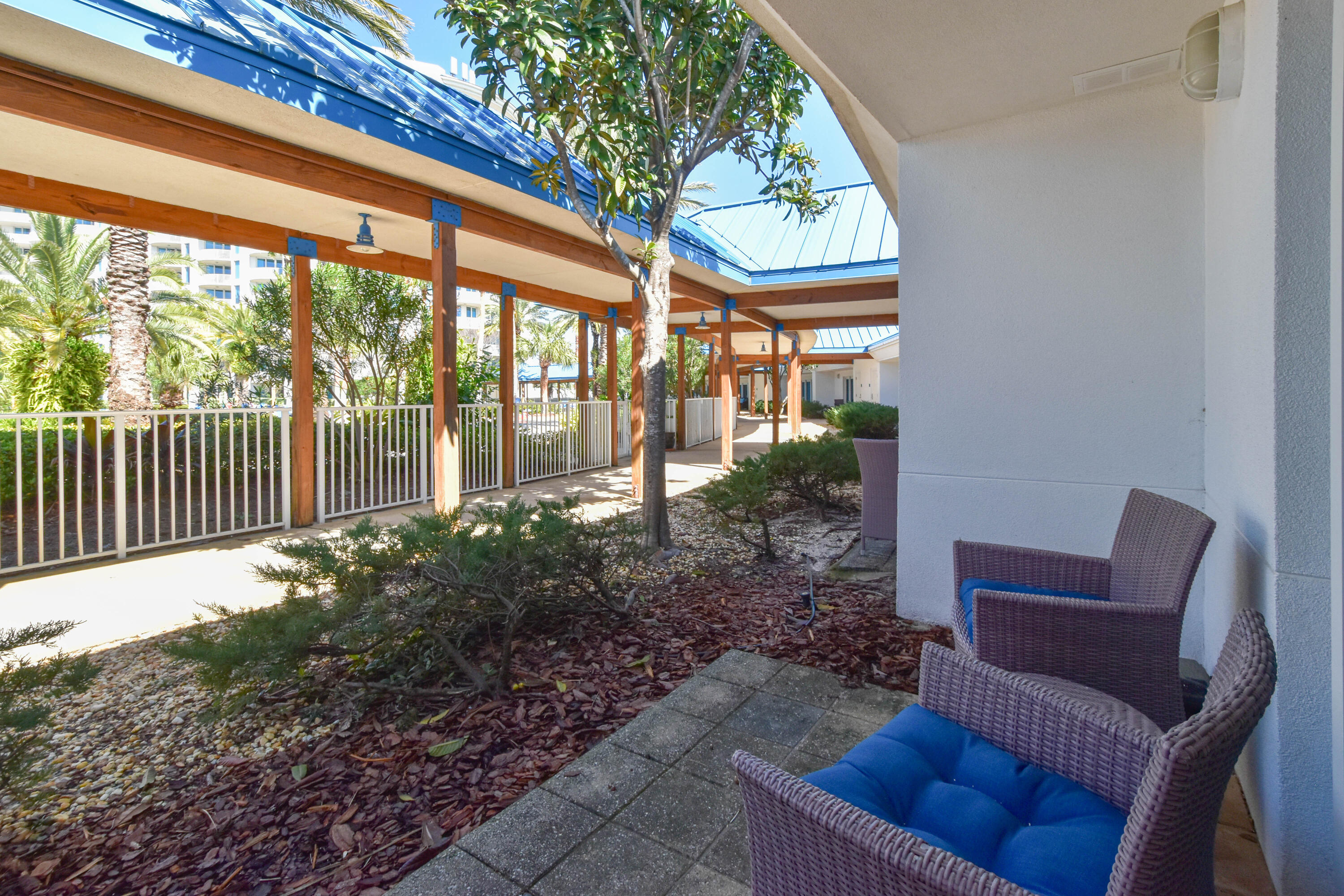 THE PALMS OF DESTIN - Residential