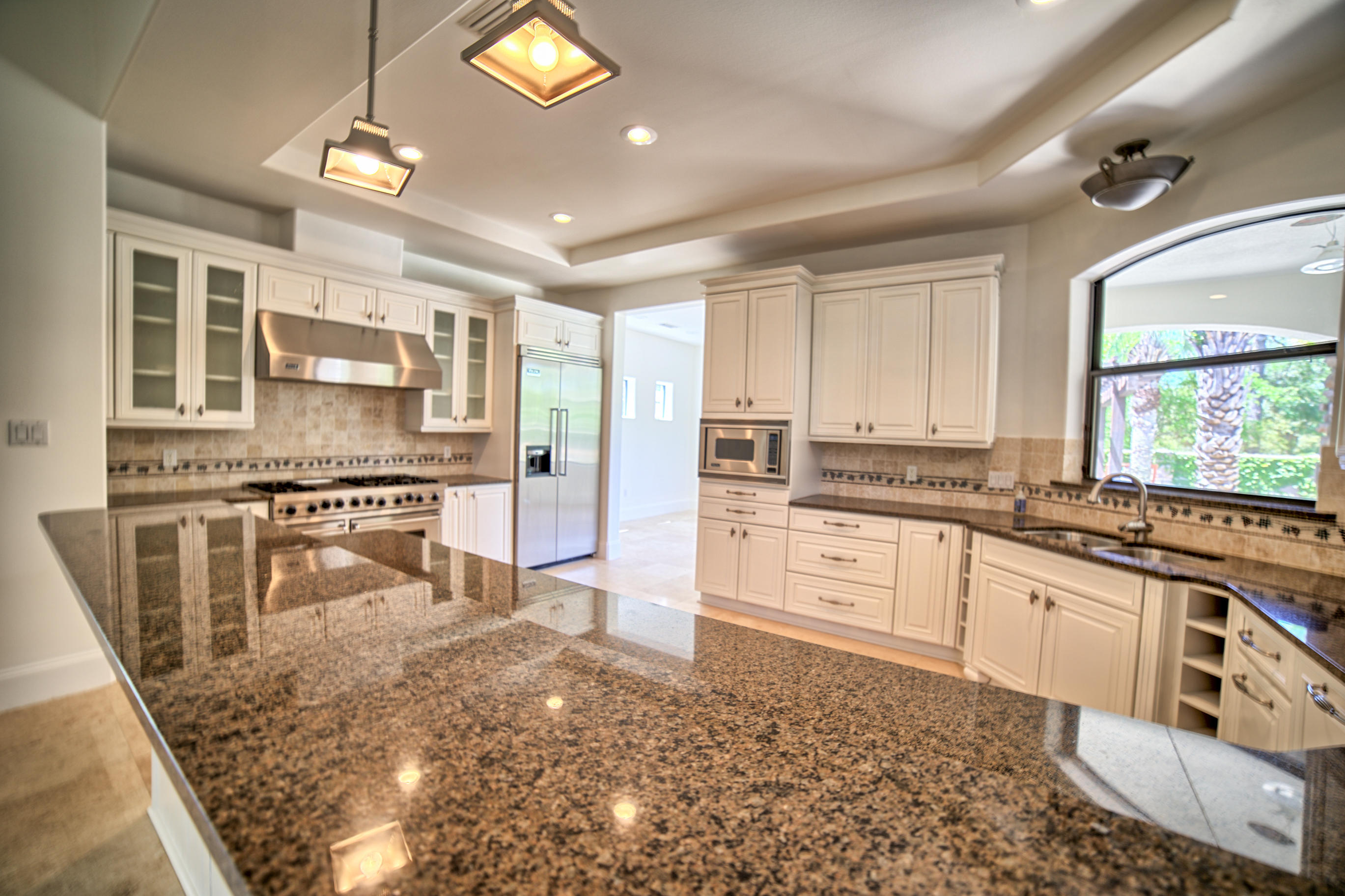 BURNT PINE - Residential