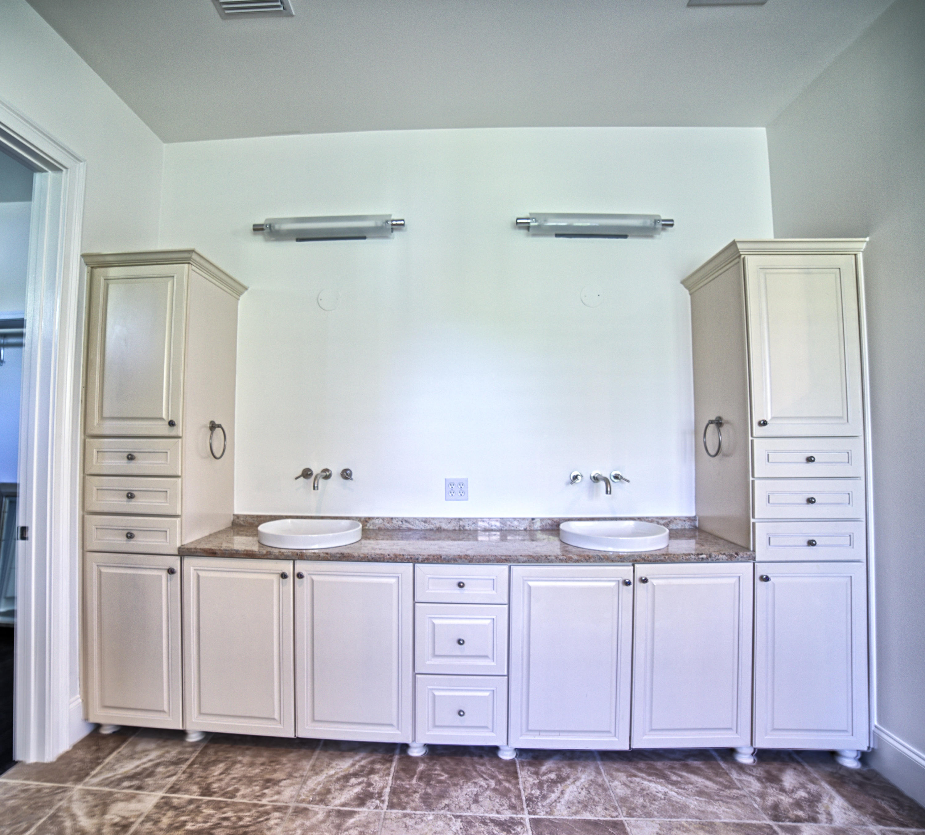 BURNT PINE - Residential