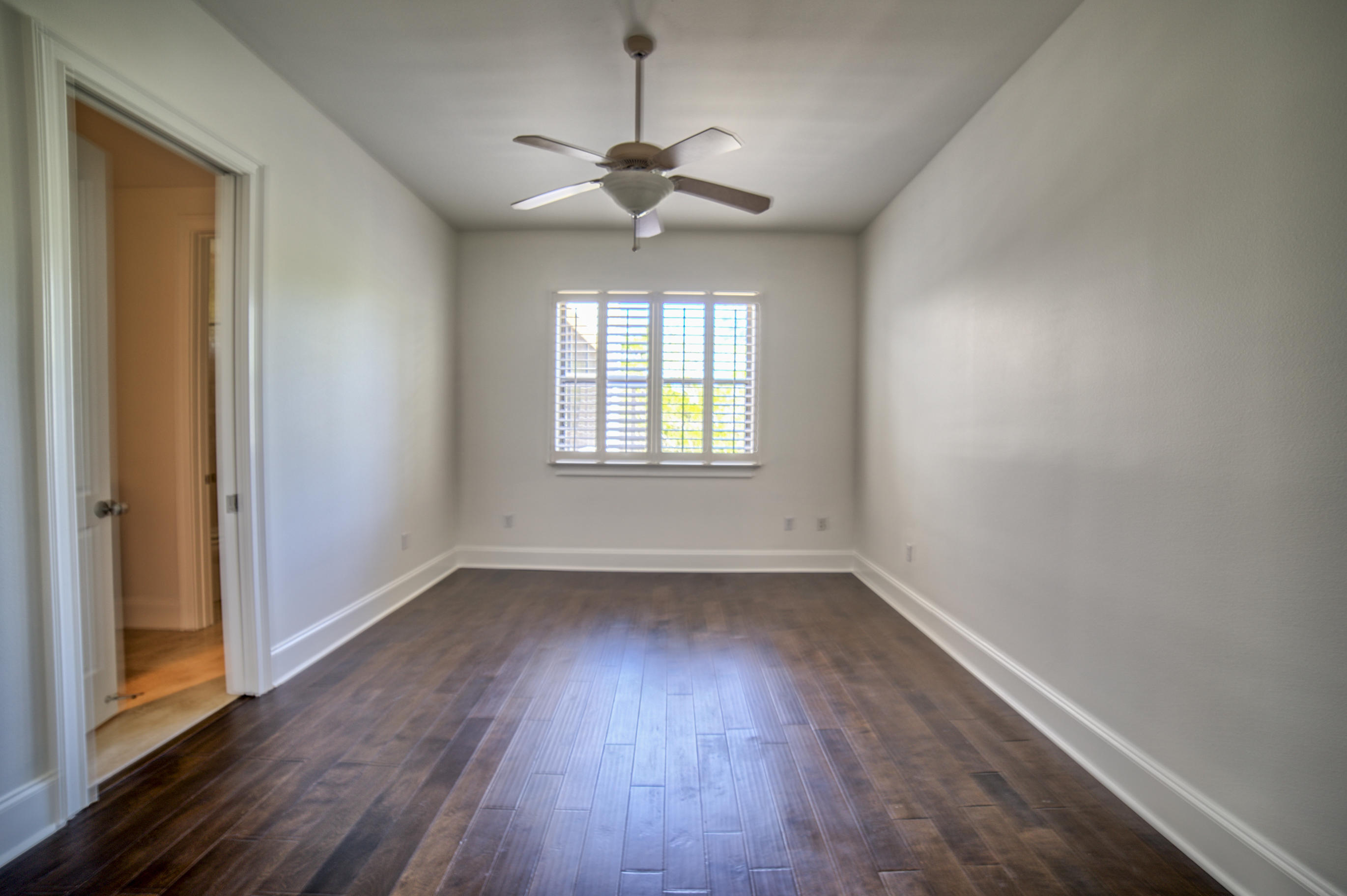 BURNT PINE - Residential