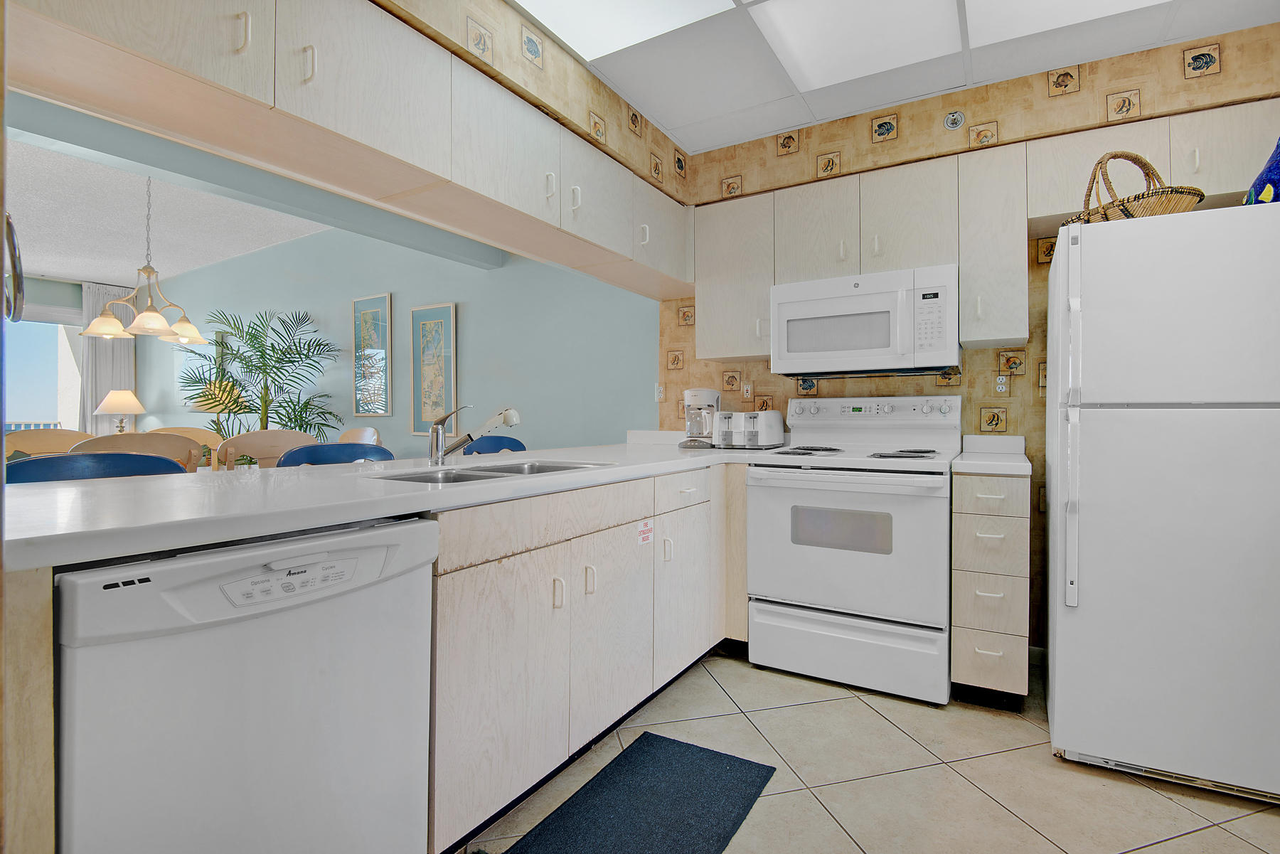 HIGH POINTE RESORT CONDO - Residential