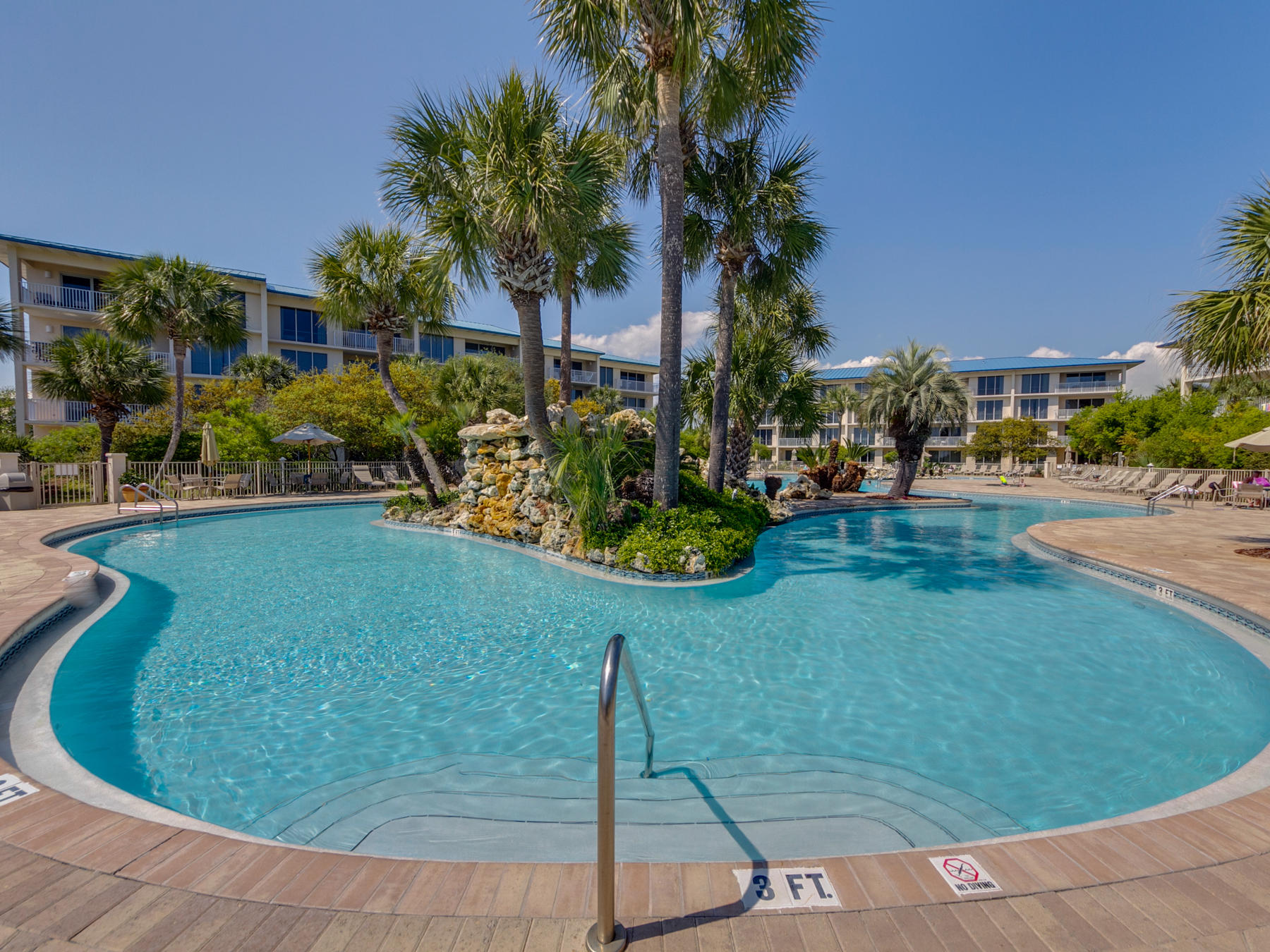HIGH POINTE RESORT CONDO - Residential