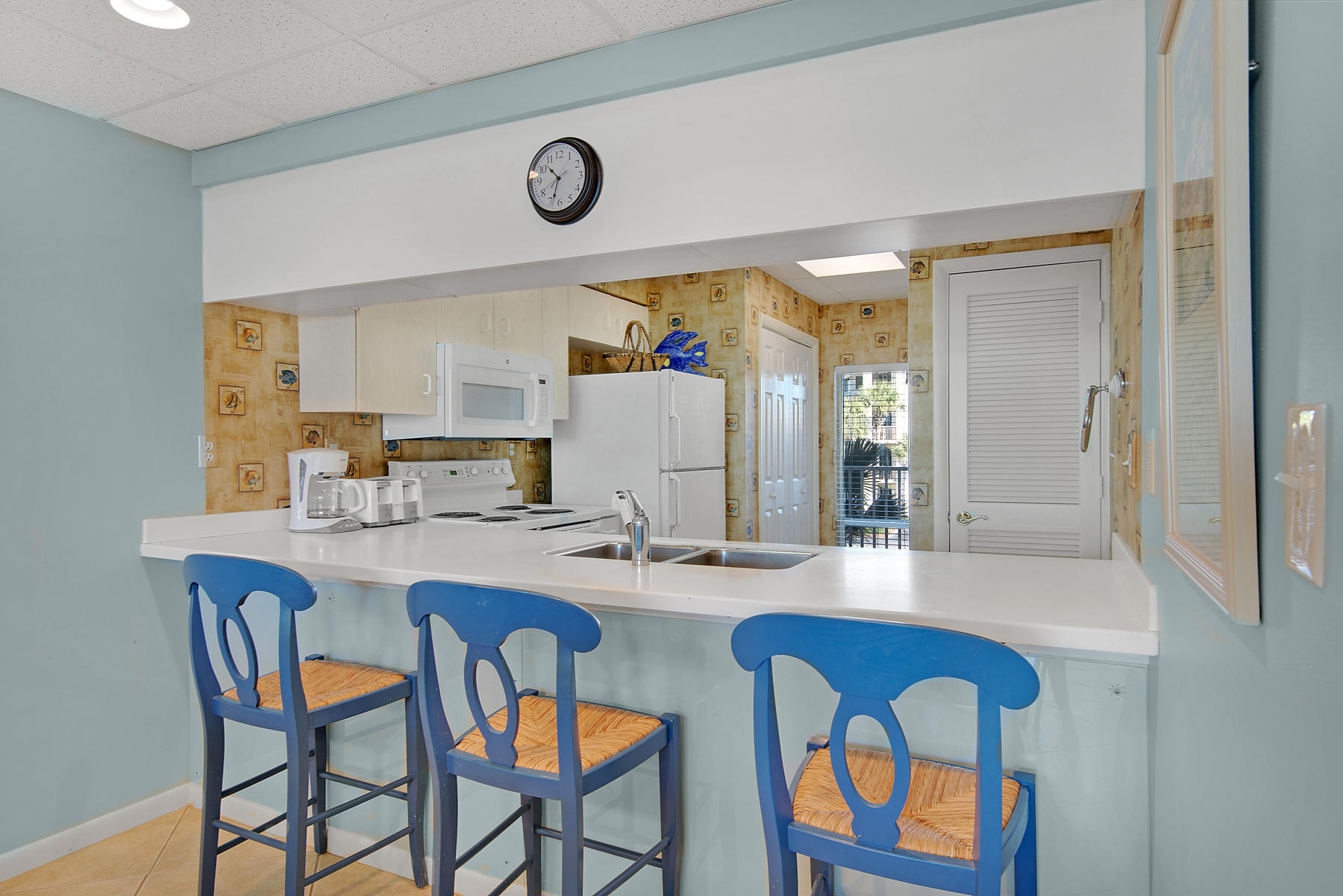 HIGH POINTE RESORT CONDO - Residential