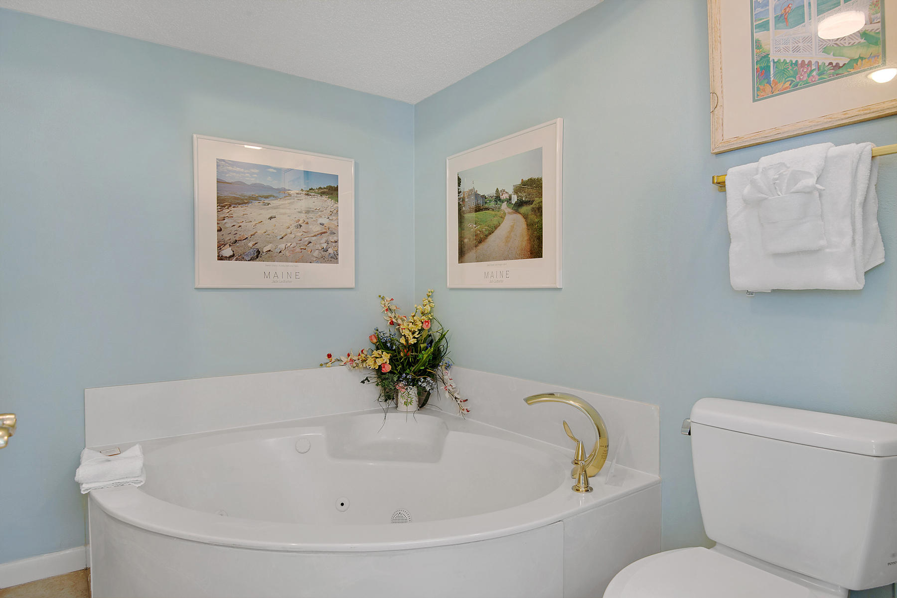 HIGH POINTE RESORT CONDO - Residential