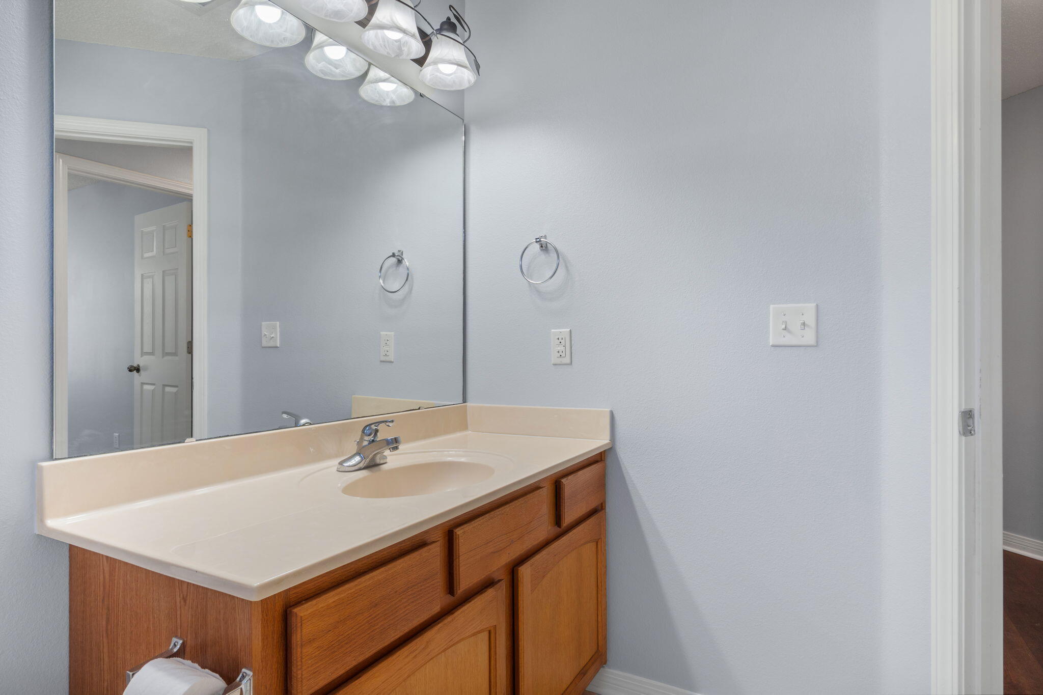 WOODLAWN HEIGHTS - Residential Lease