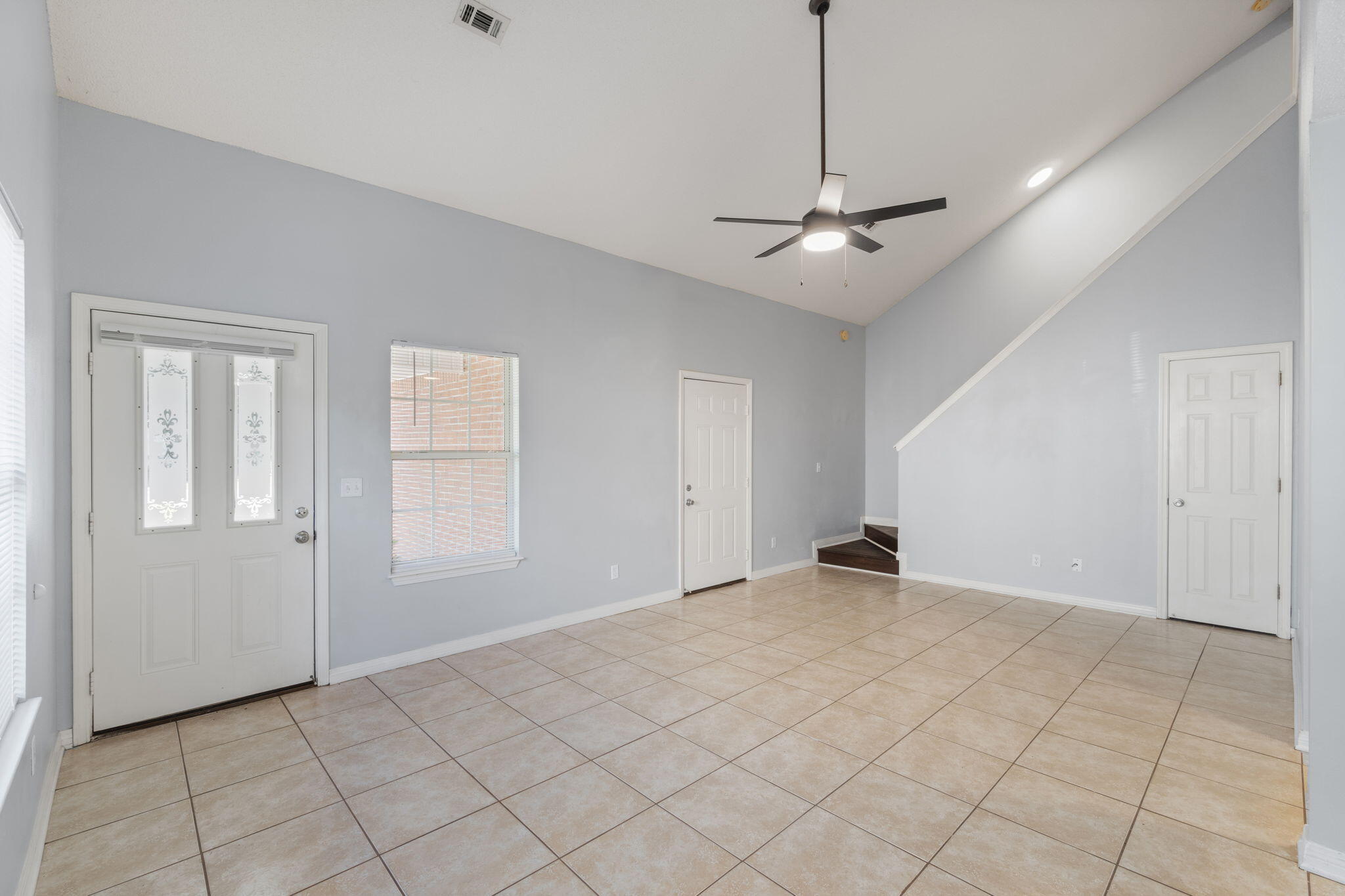 WOODLAWN HEIGHTS - Residential Lease