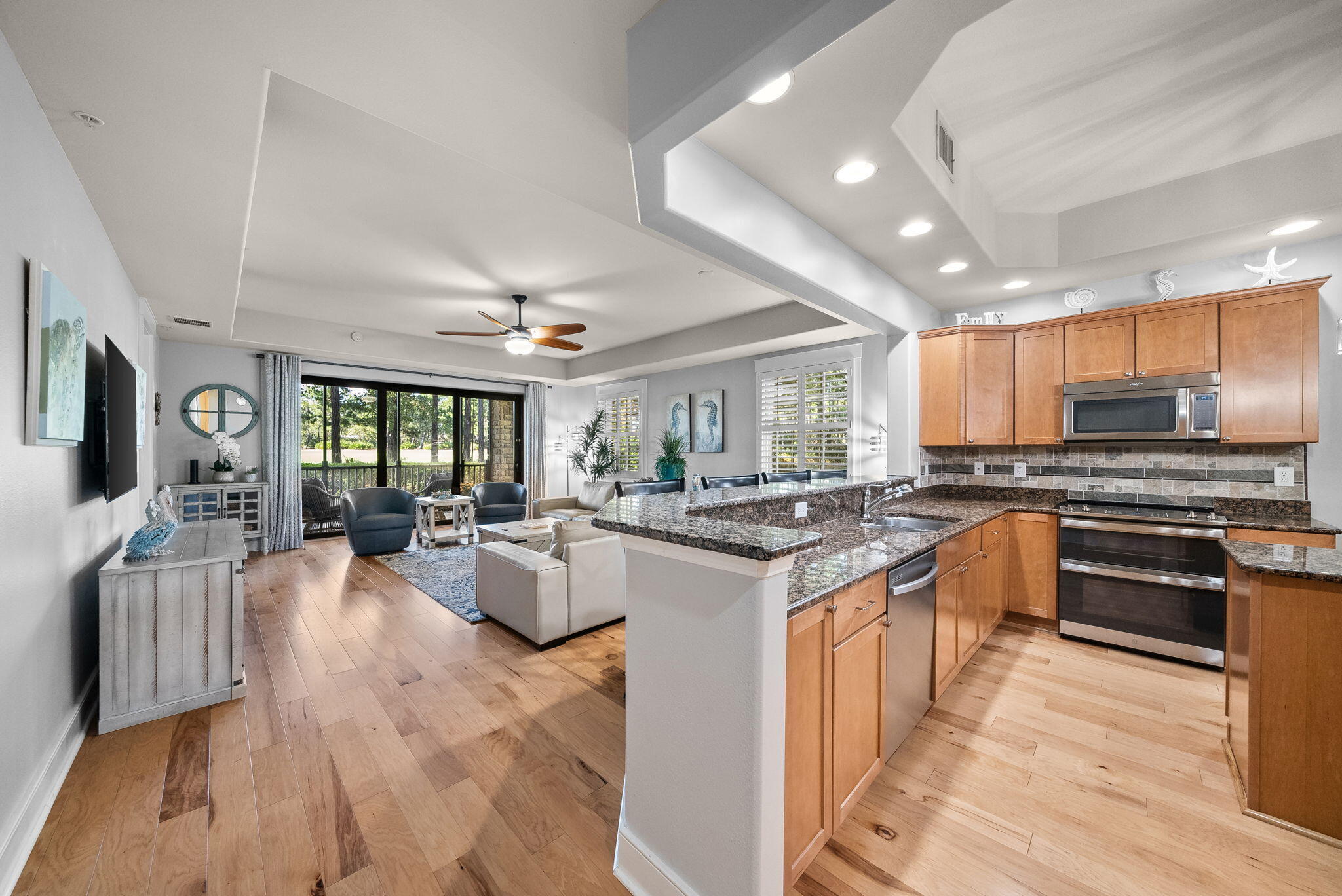 WILD HERON - CLUBSIDE II - Residential