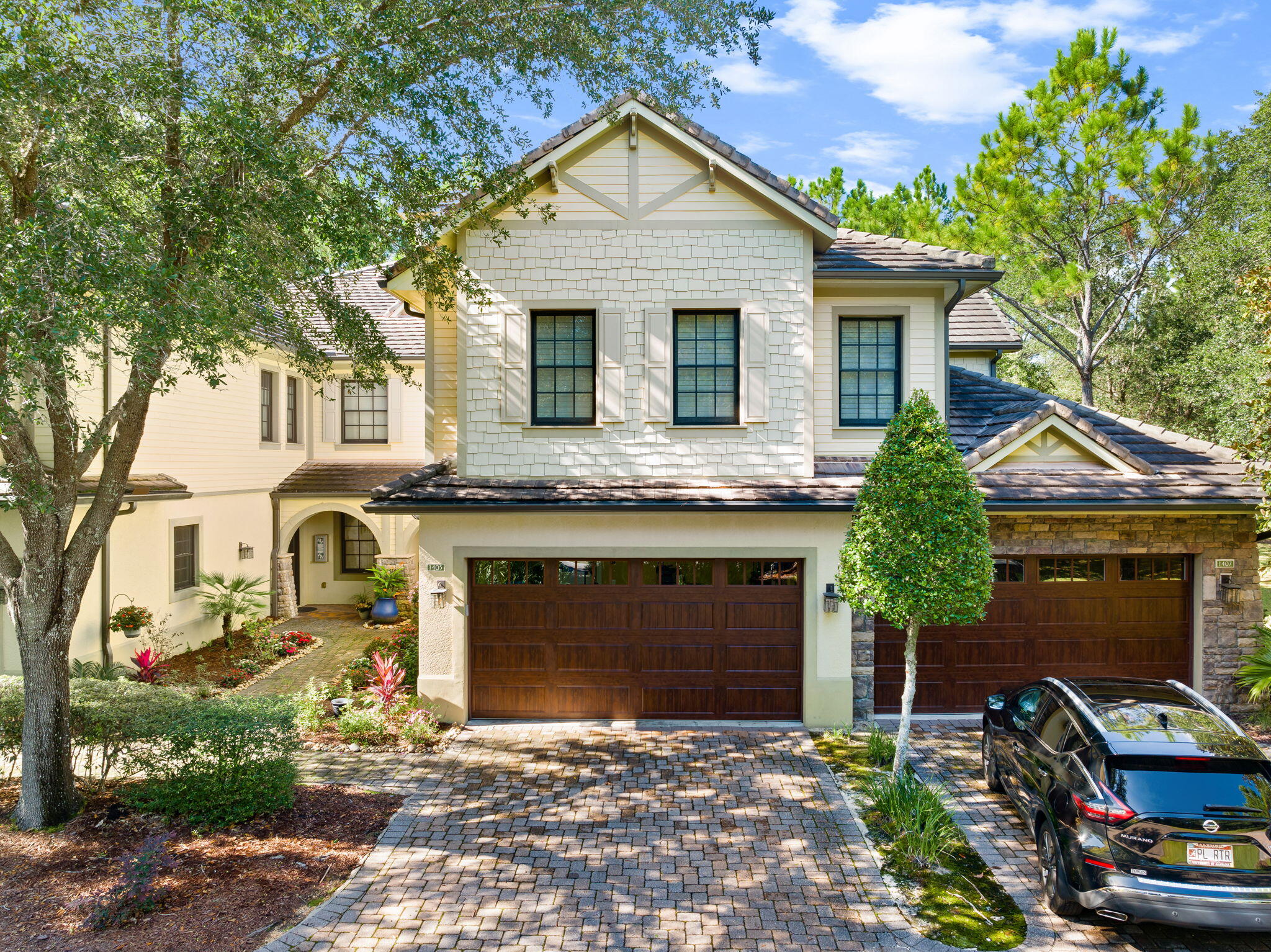 WILD HERON - CLUBSIDE II - Residential