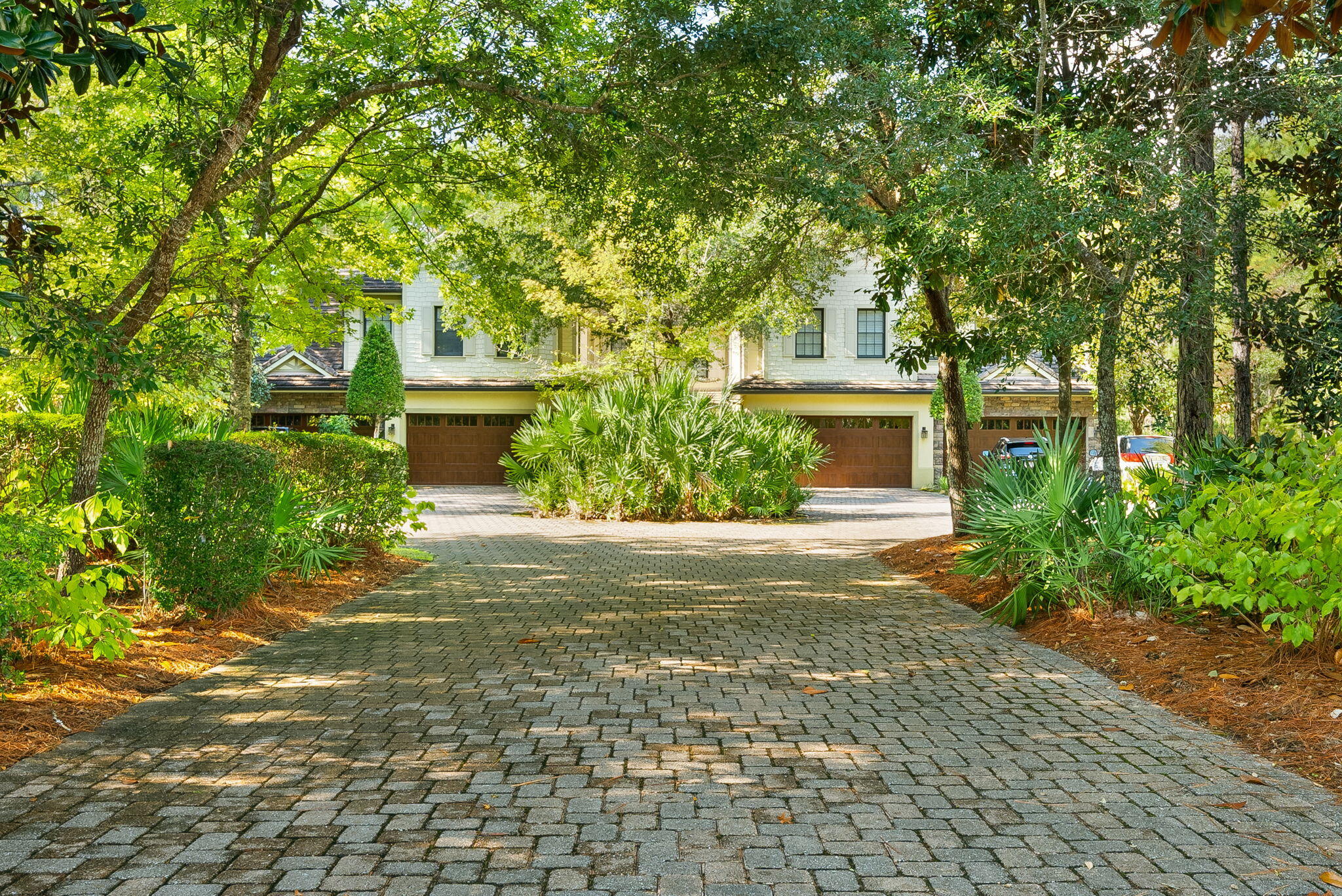 WILD HERON - CLUBSIDE II - Residential