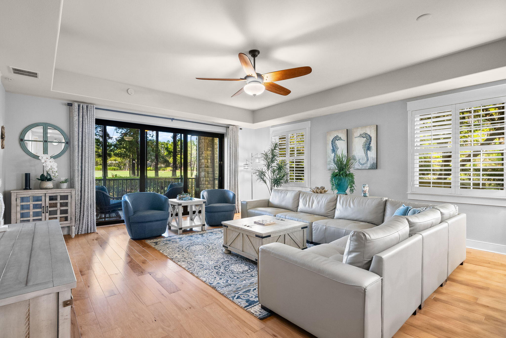 WILD HERON - CLUBSIDE II - Residential