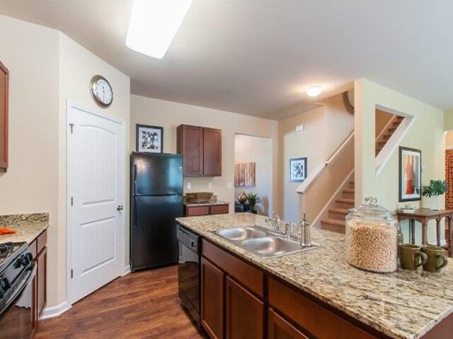 TIMBERLAND RIDGE - Residential