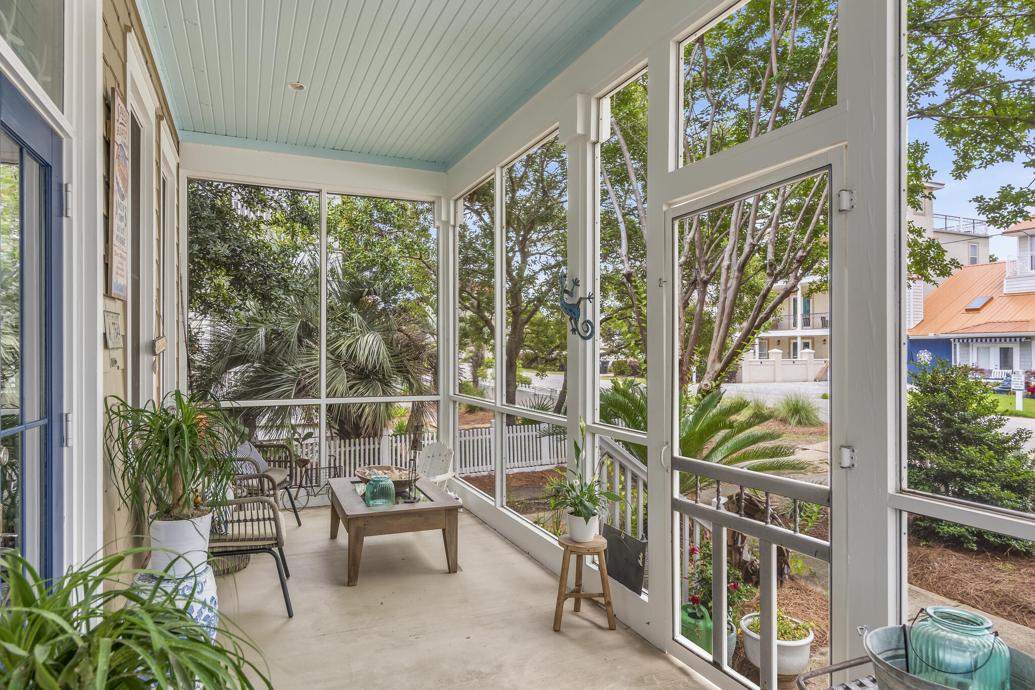 FRANGISTA BEACH 1ST ADDN - Residential