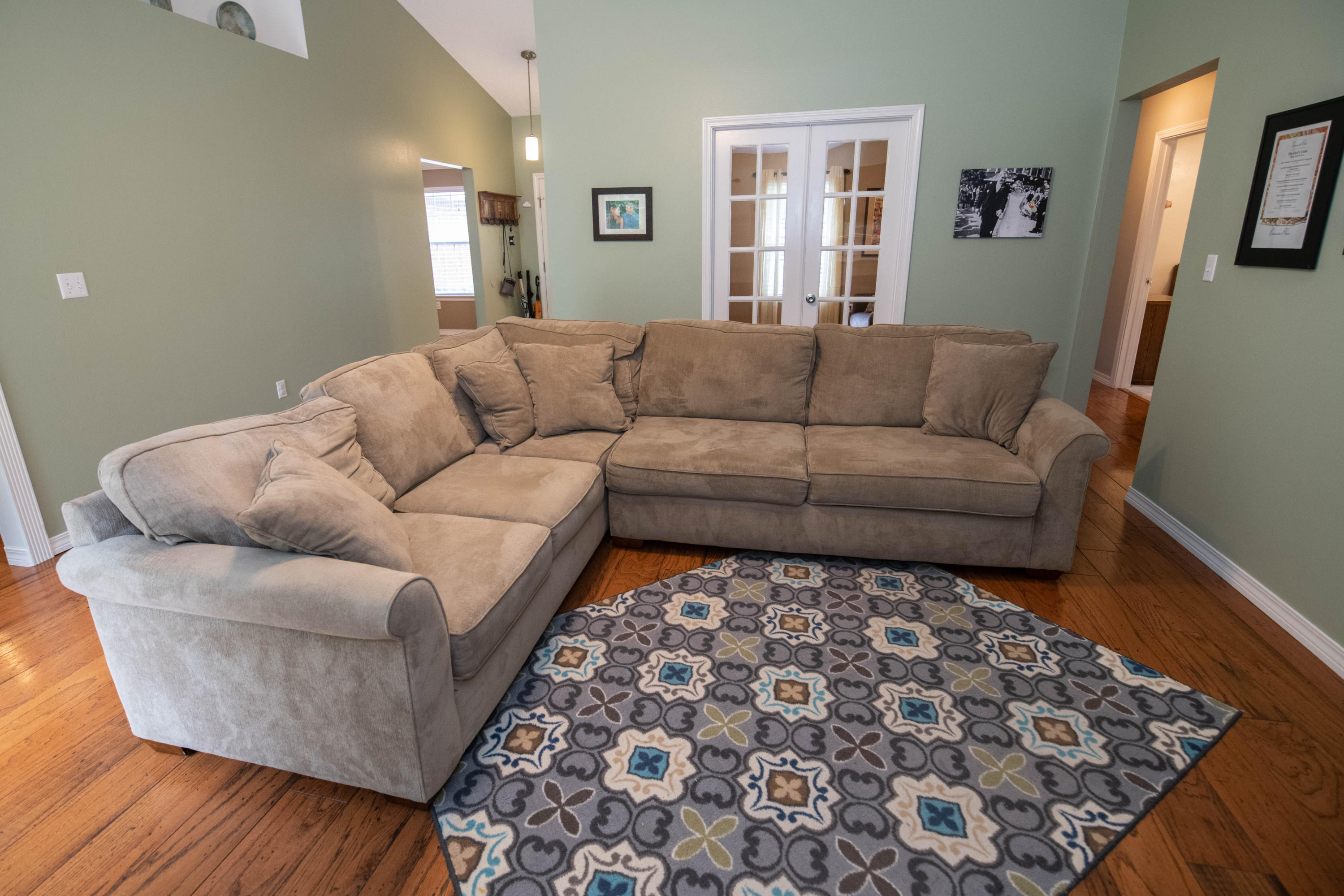 SOUTHMINSTER VILLAGE - Residential