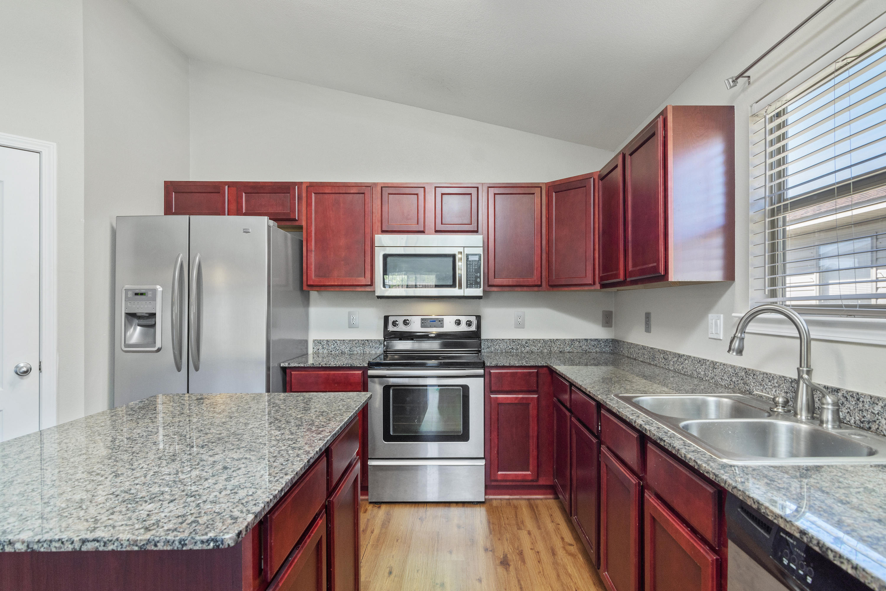 PROMISE CREEK - Residential