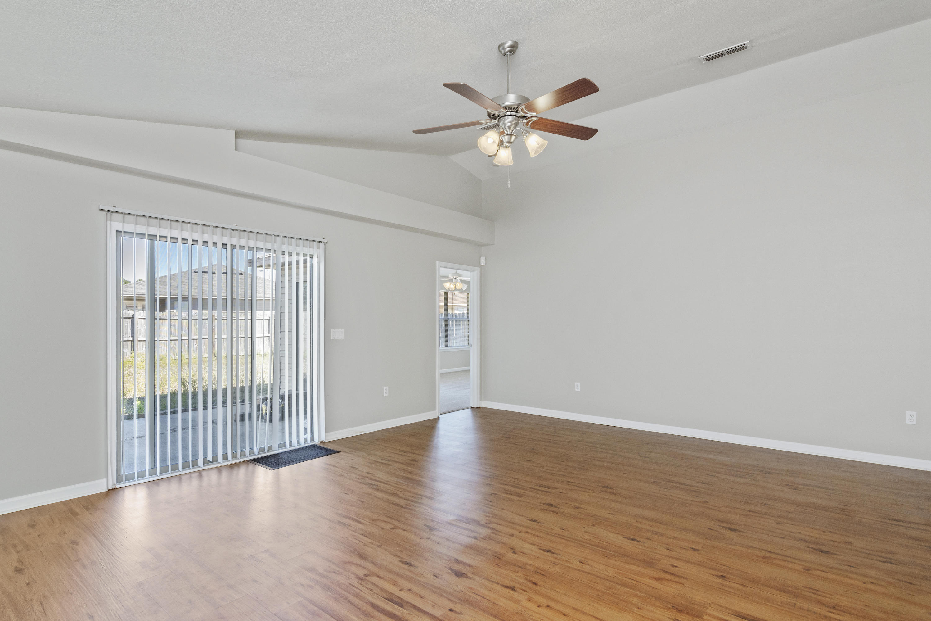 PROMISE CREEK - Residential