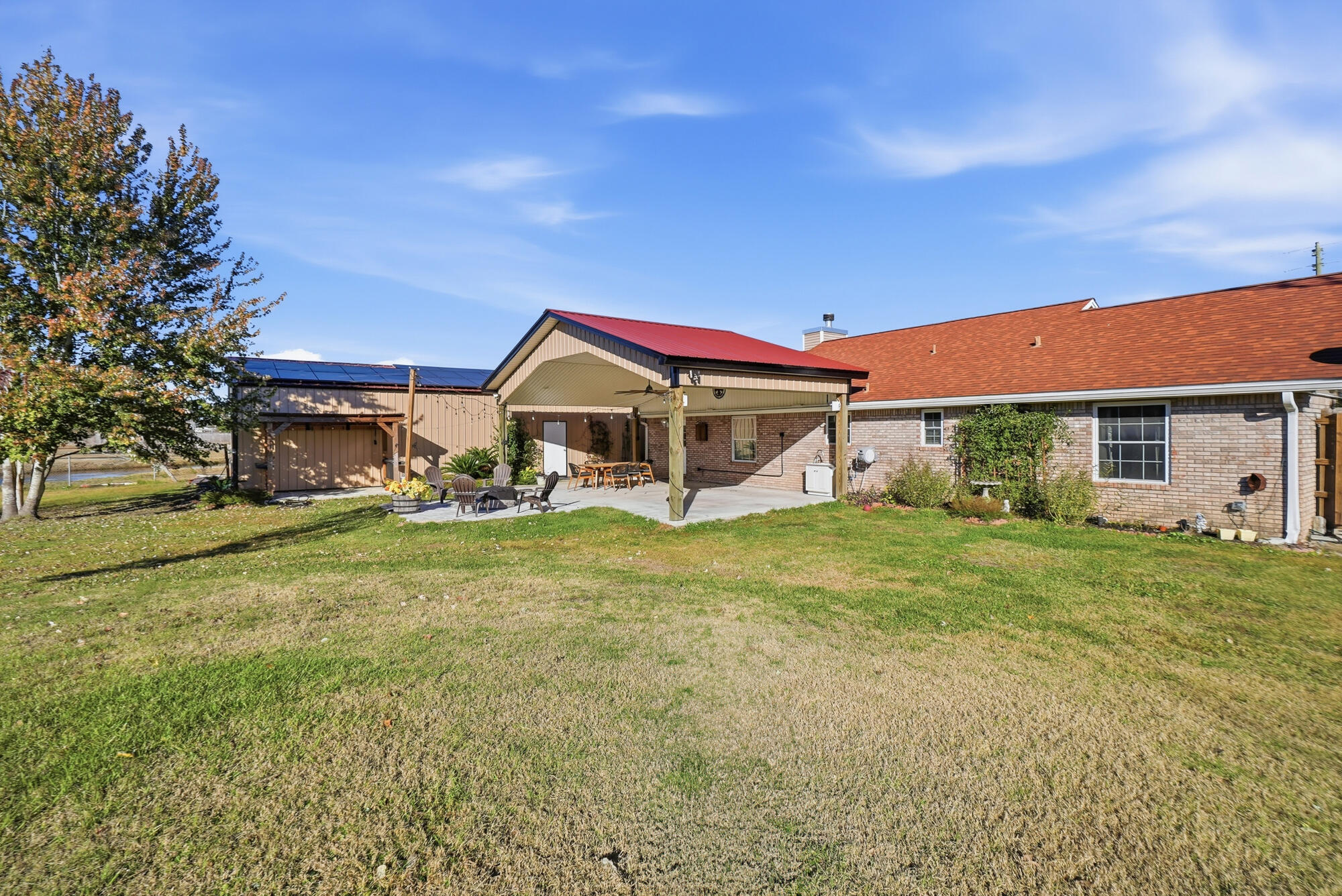 Kirkland Manor - Residential