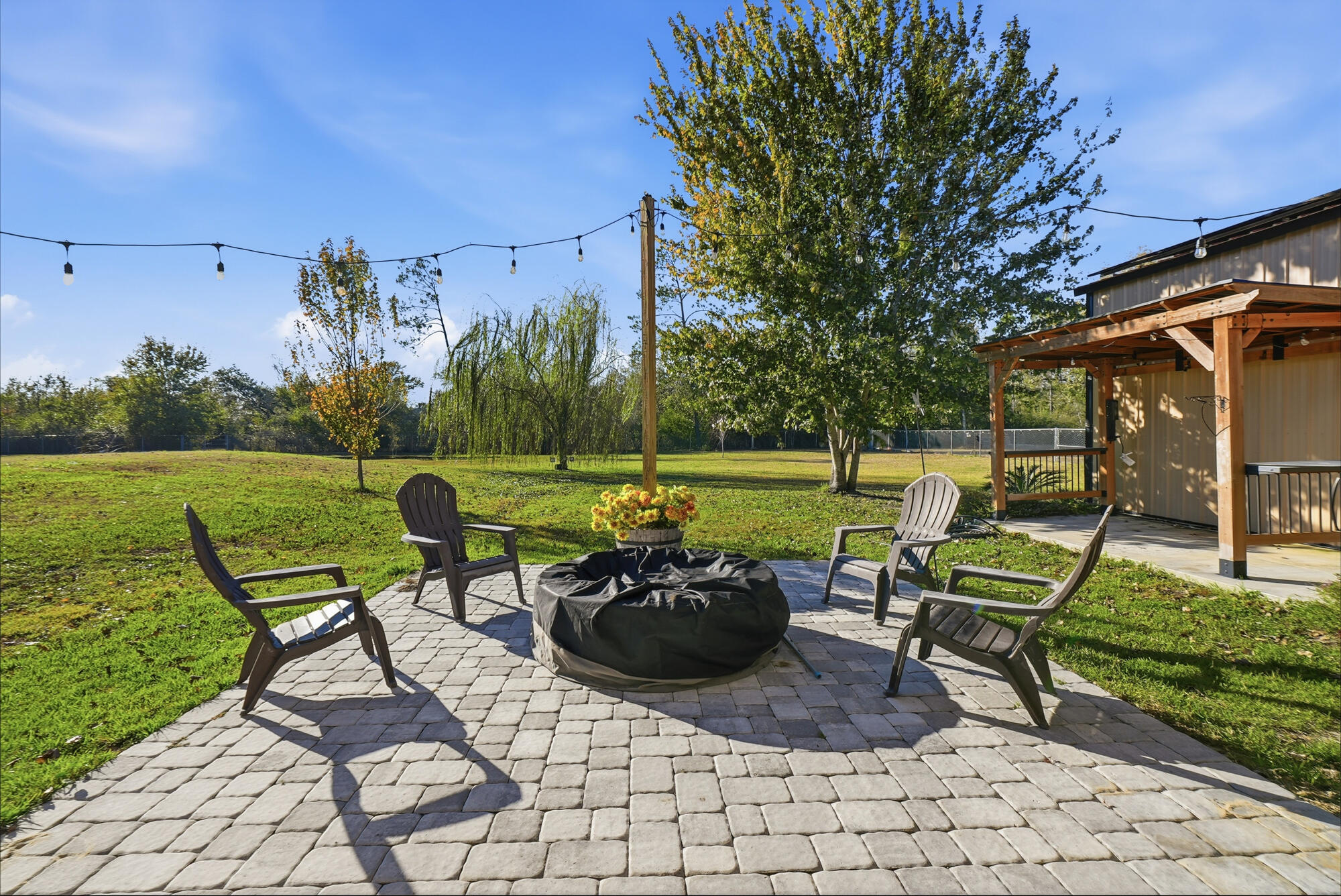 Kirkland Manor - Residential