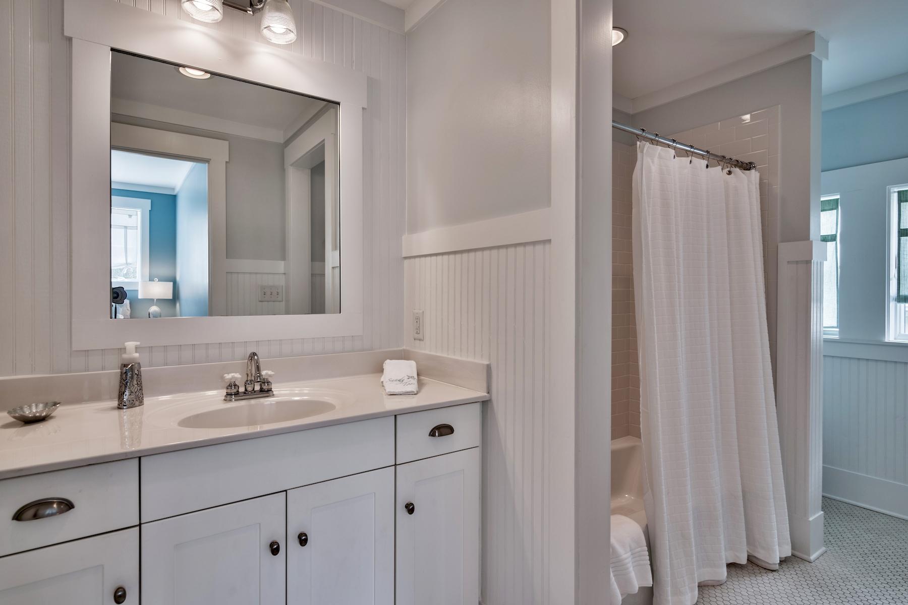 GRAYTON BEACH - Residential