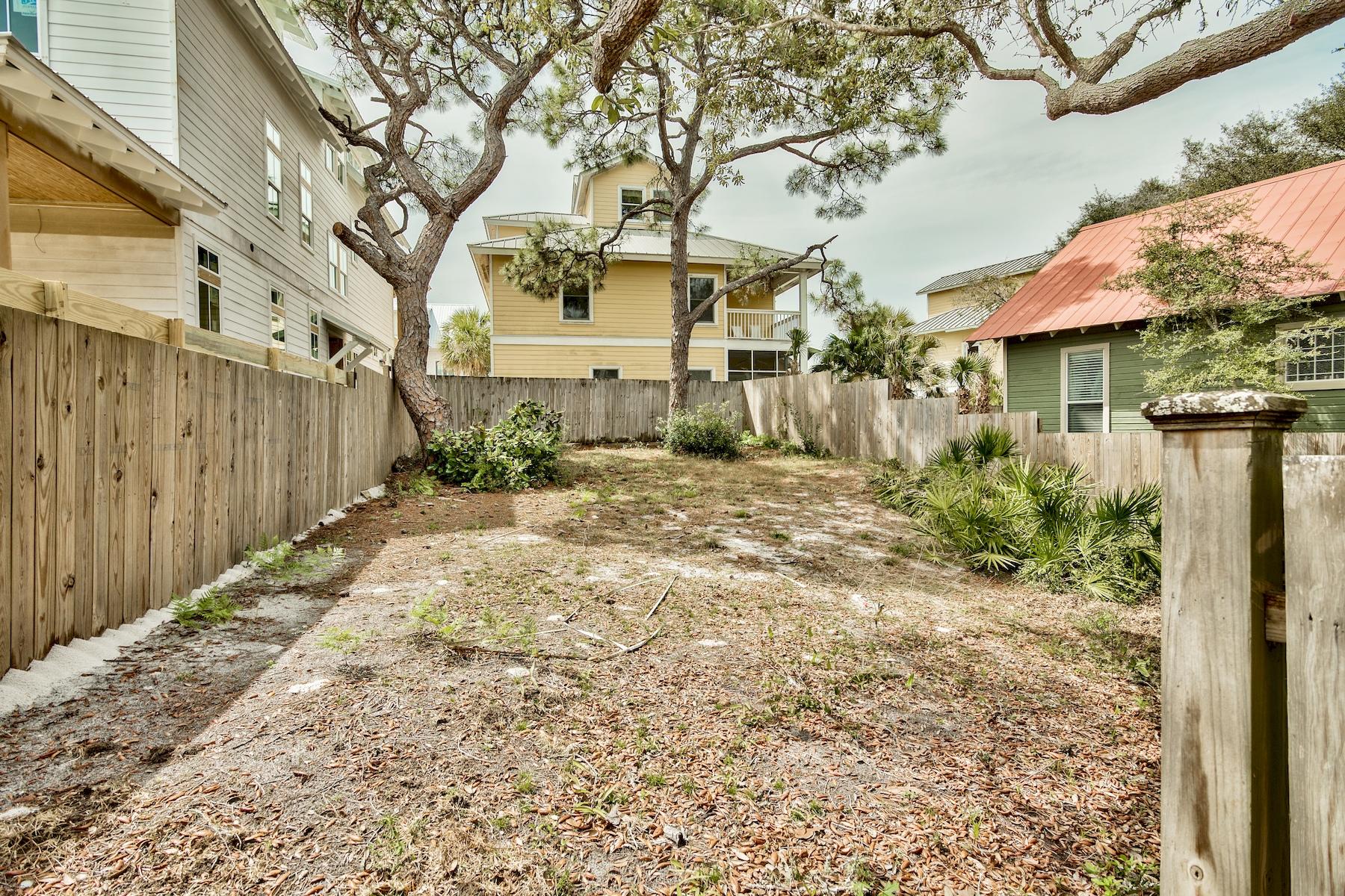 GRAYTON BEACH - Residential