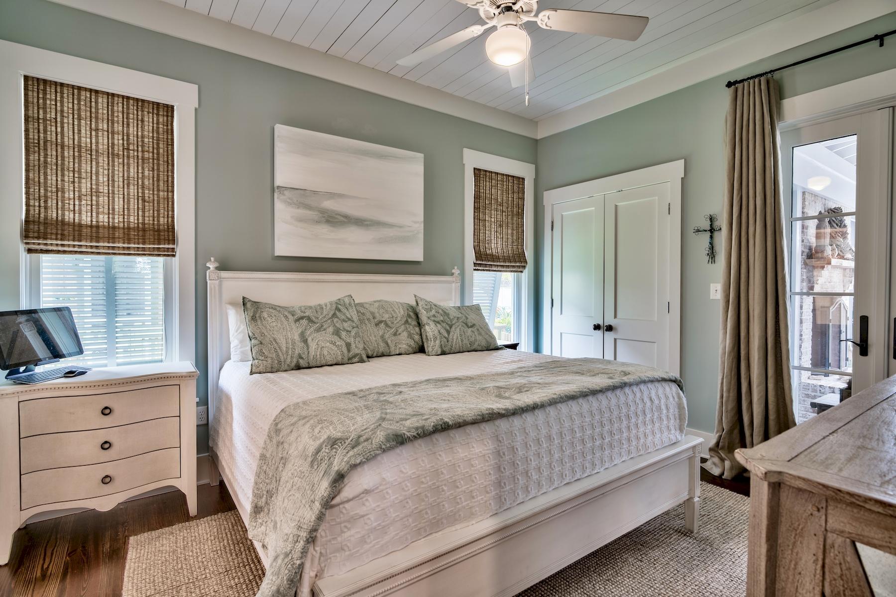 GRAYTON BEACH - Residential