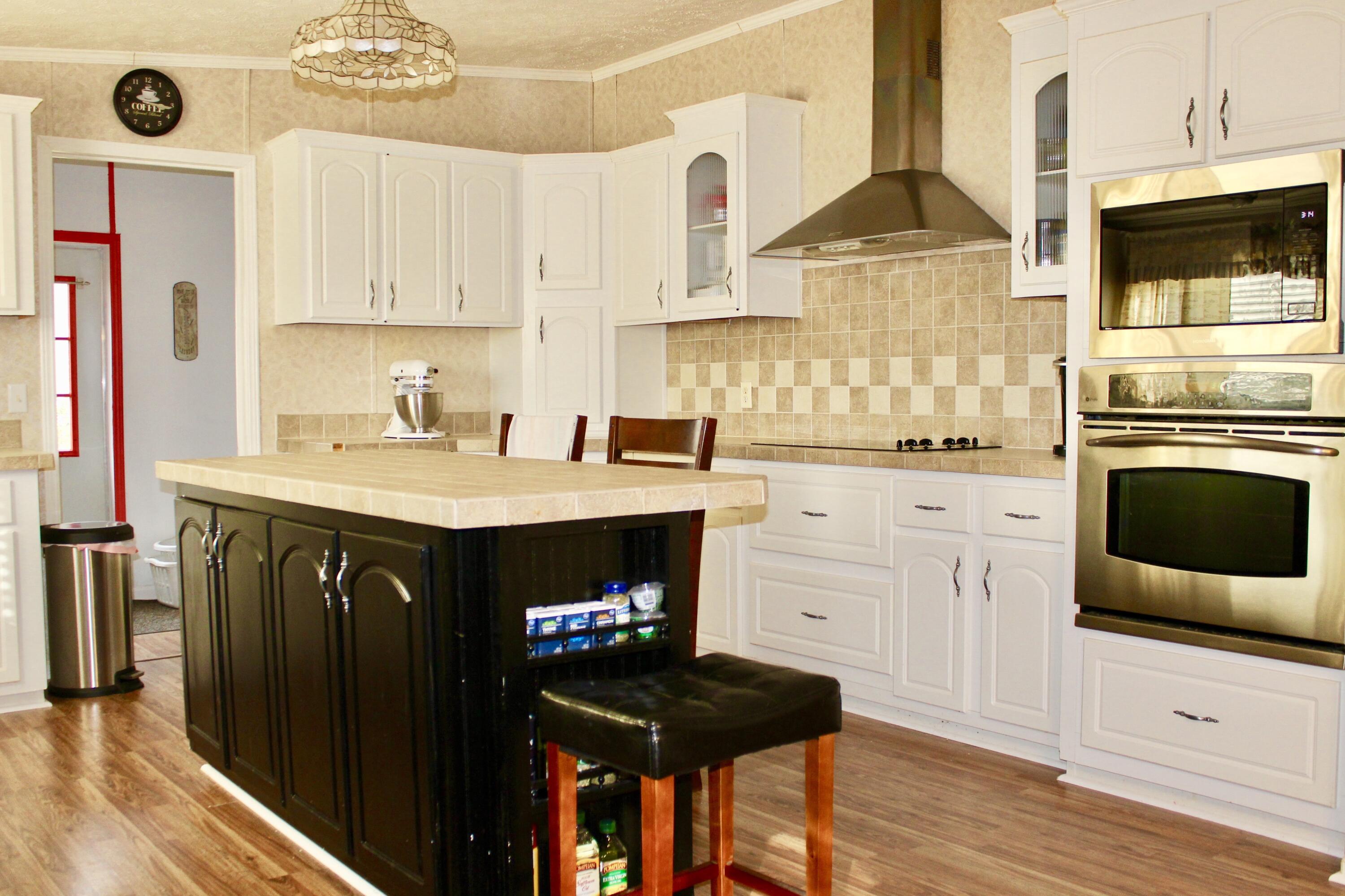 HOLLY GROVE SOUTH - Residential